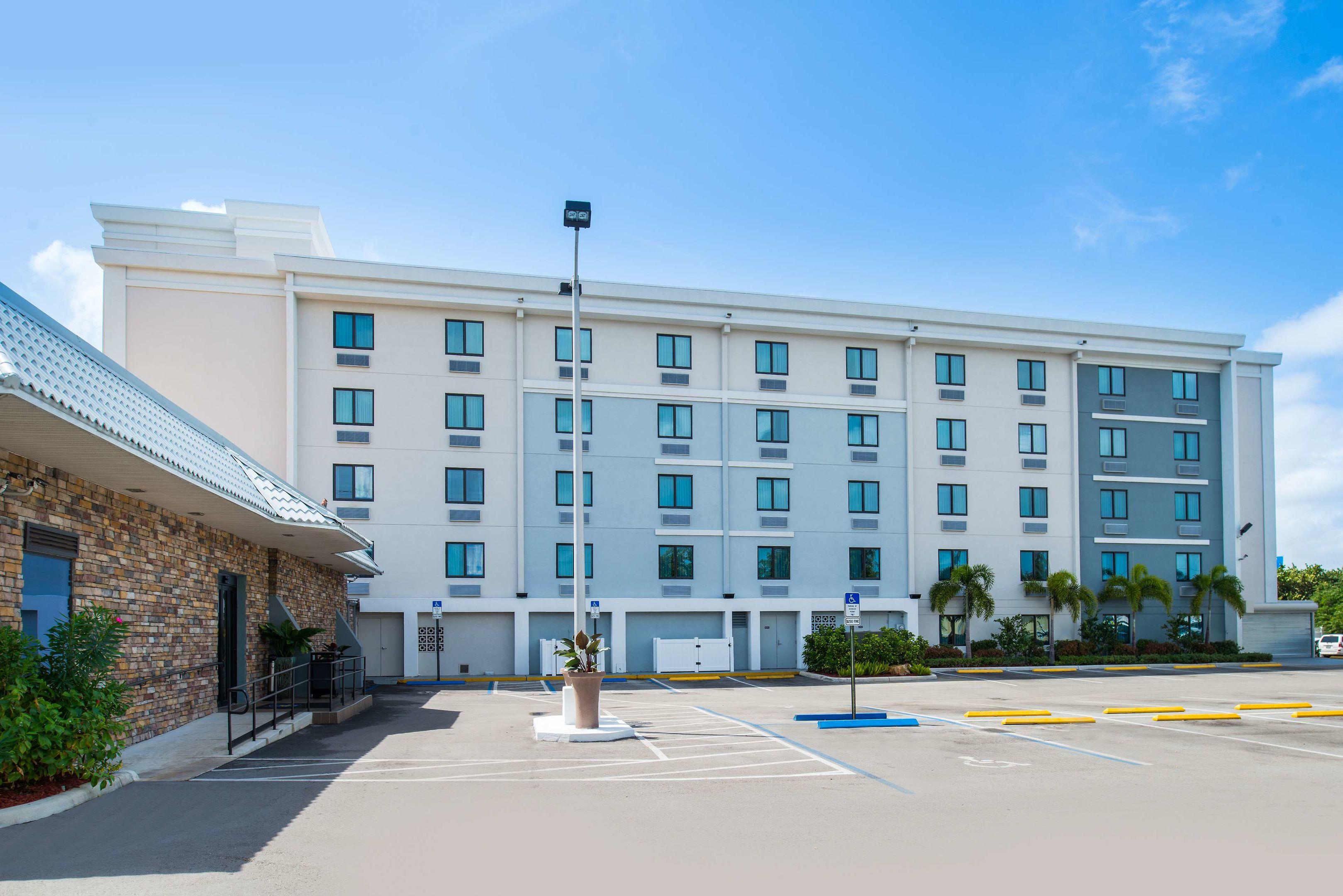 Best Western Plus Hollywood/Aventura — photo 5