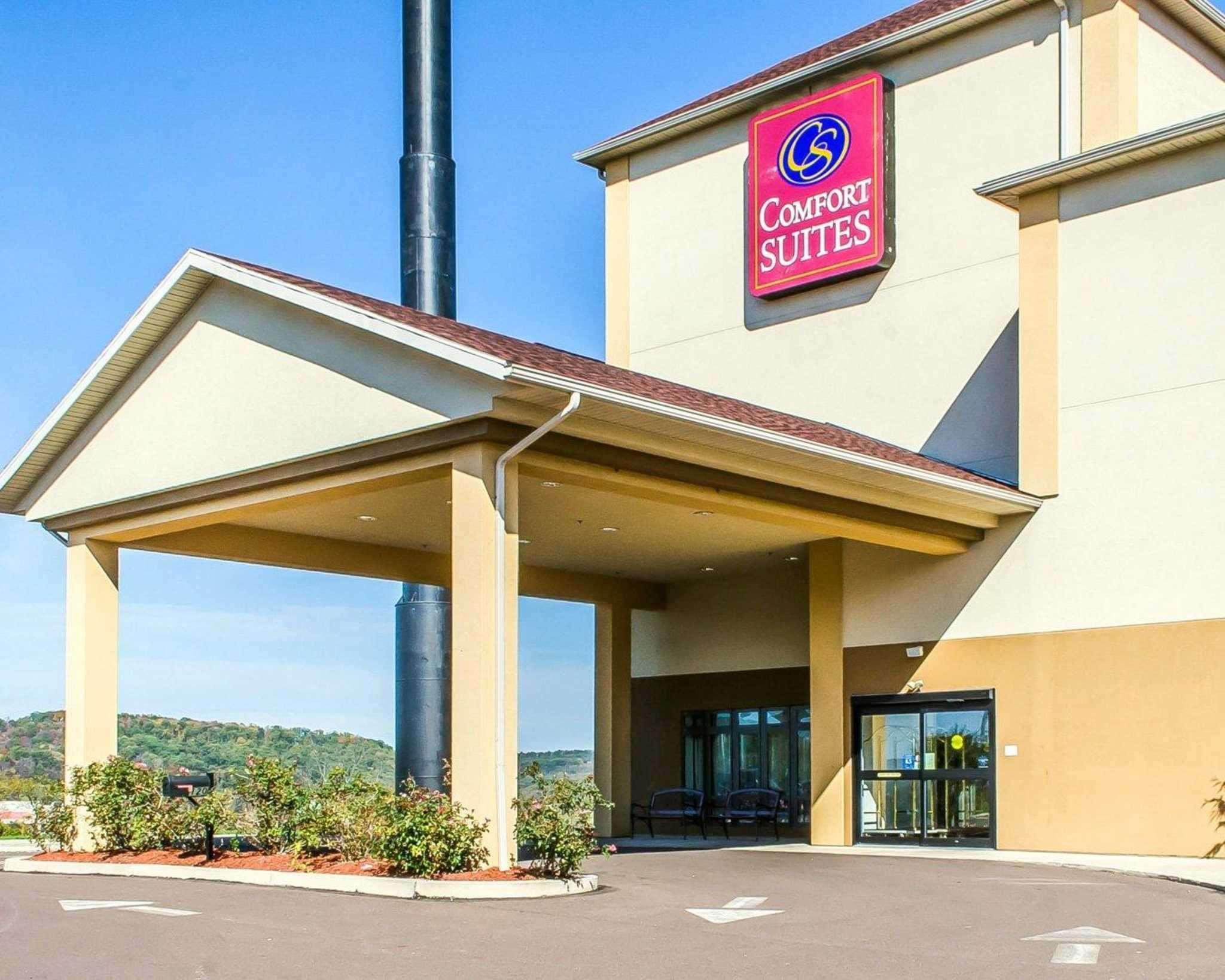 Comfort Suites — photo 5