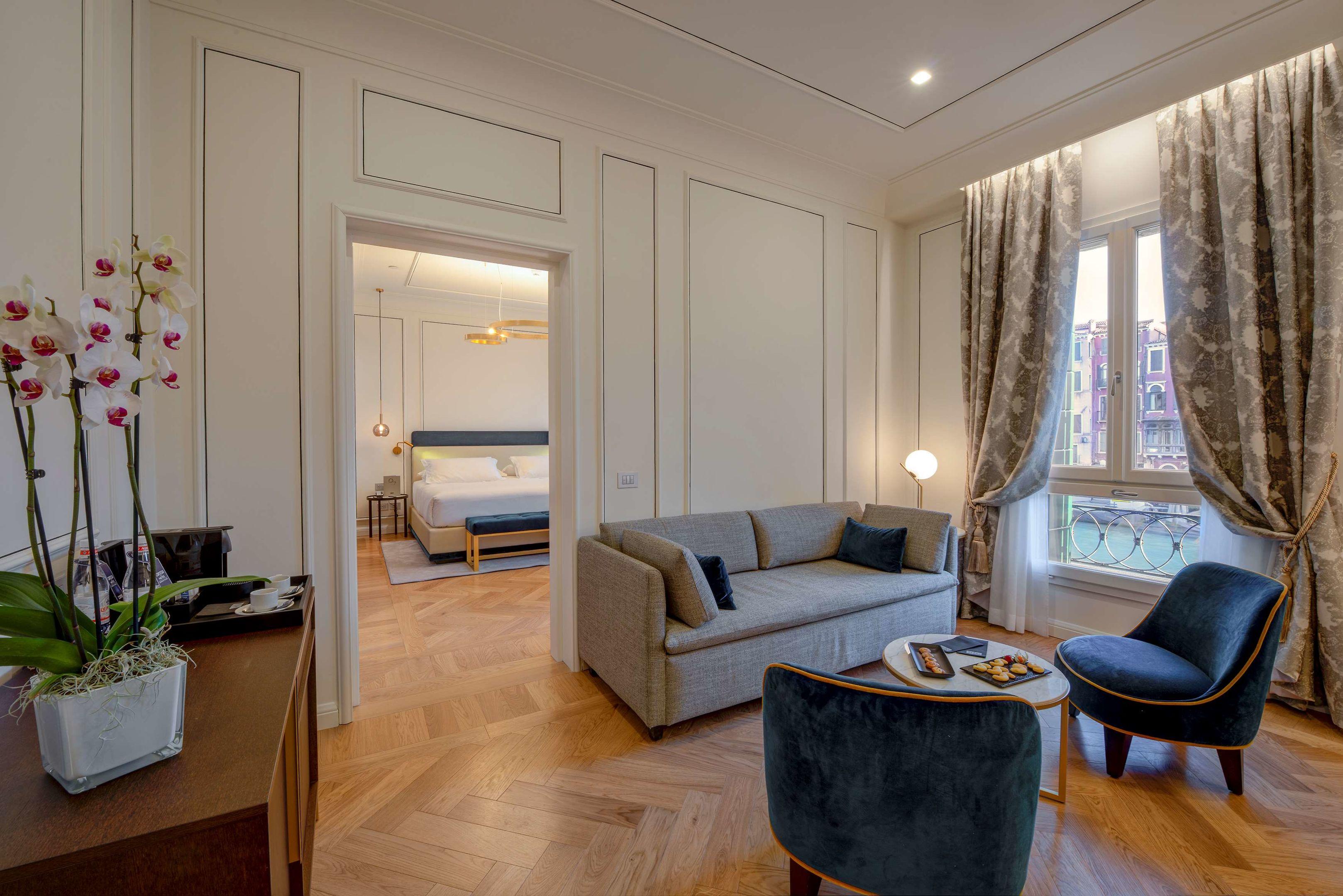 H10 Palazzo Canova — photo 4