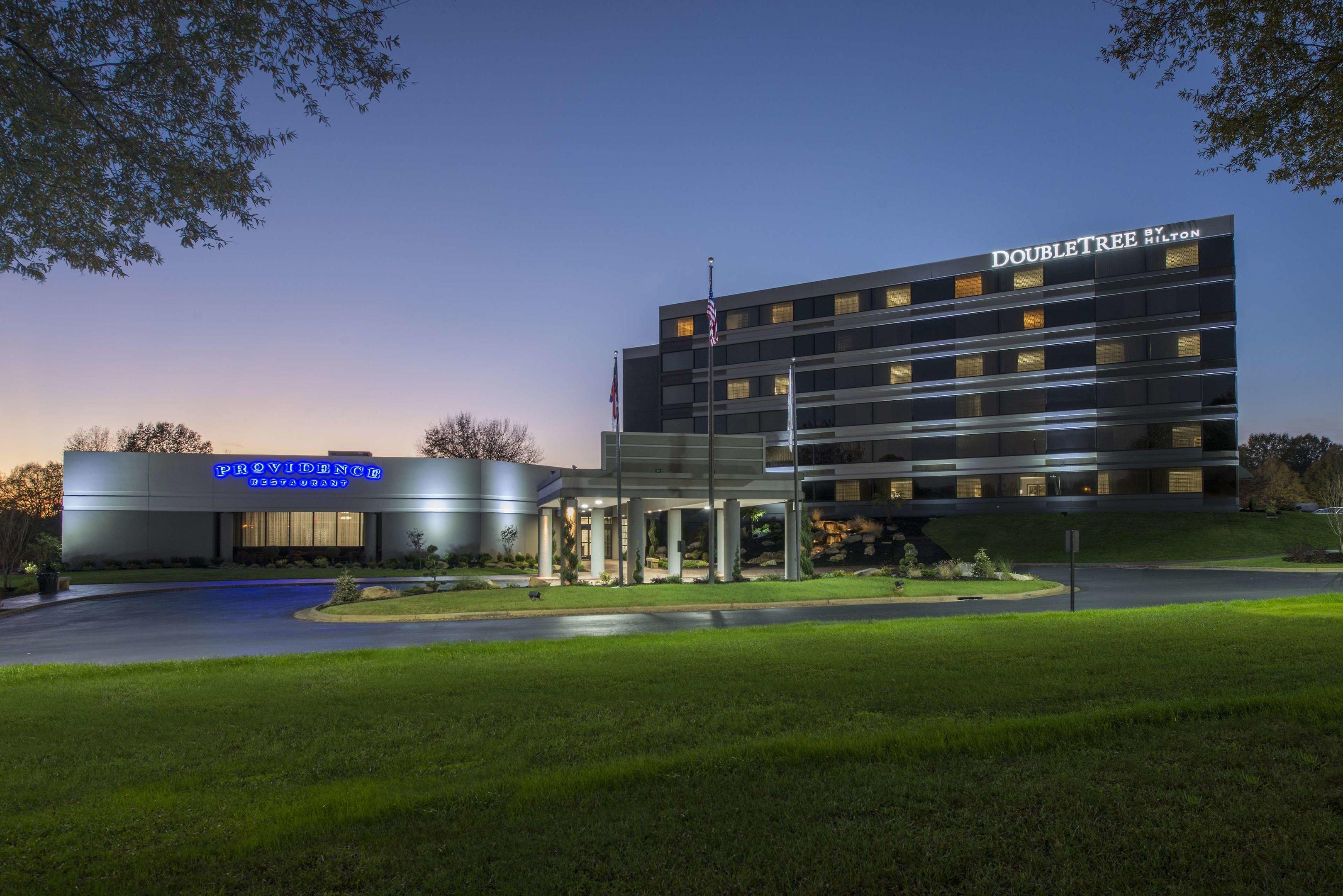 DoubleTree by Hilton Hotel Winston Salem - University — photo 3