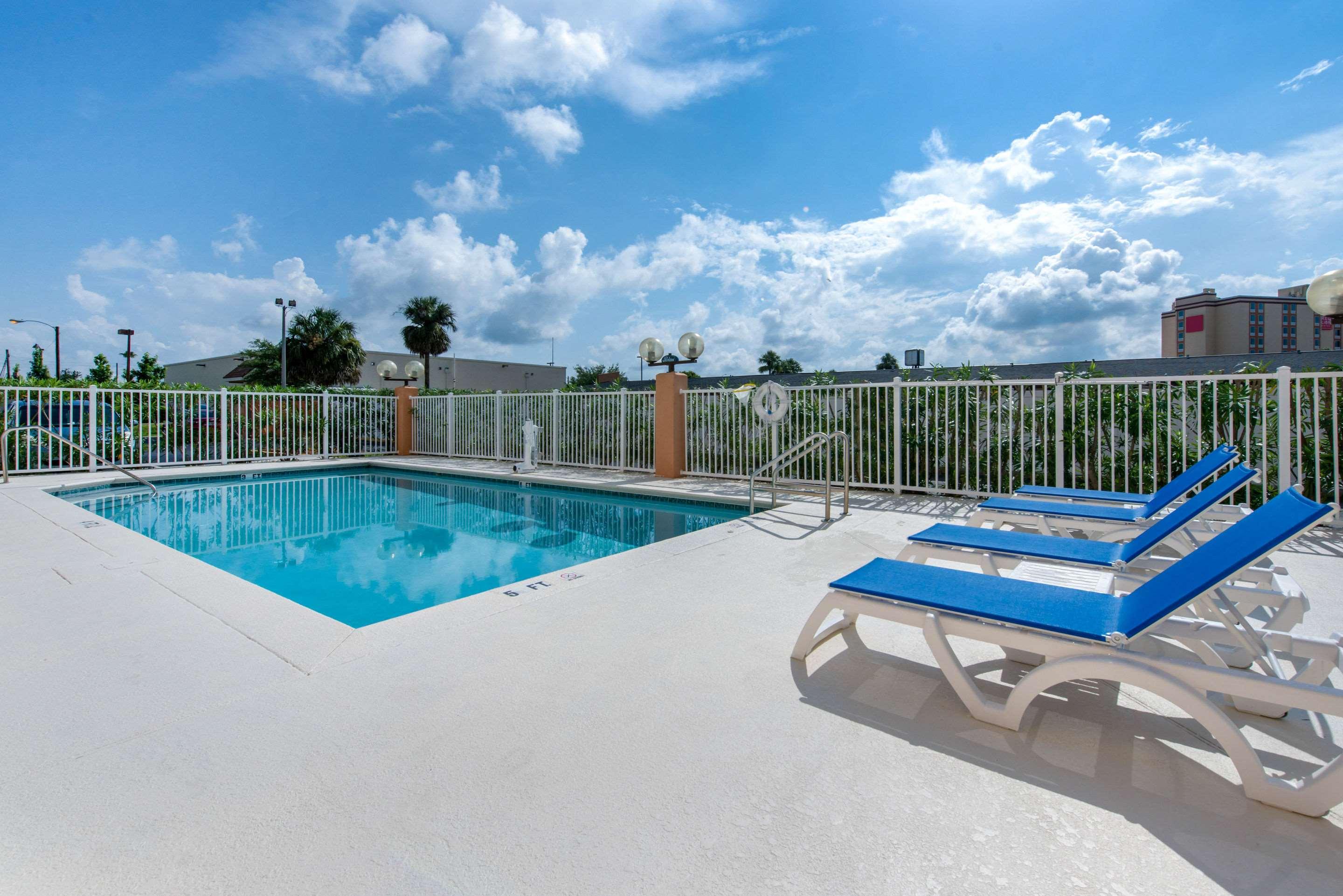 Comfort Inn Kissimmee — photo 4