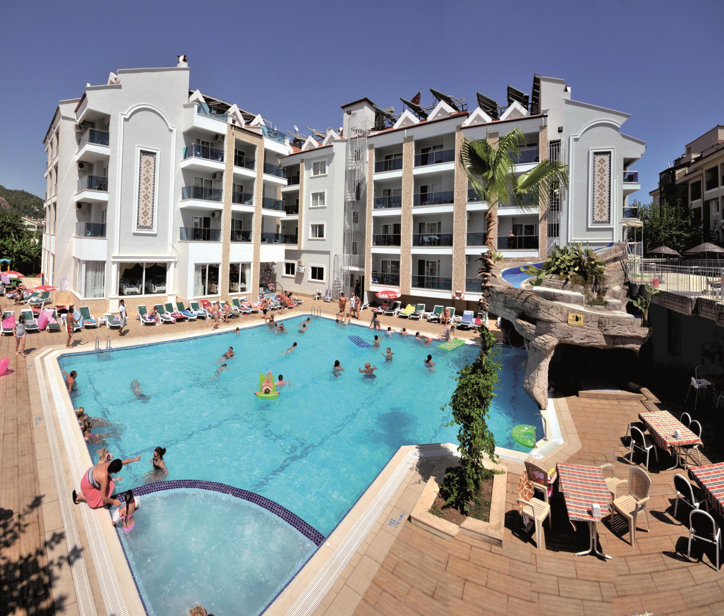 Epic Hotel — photo 4