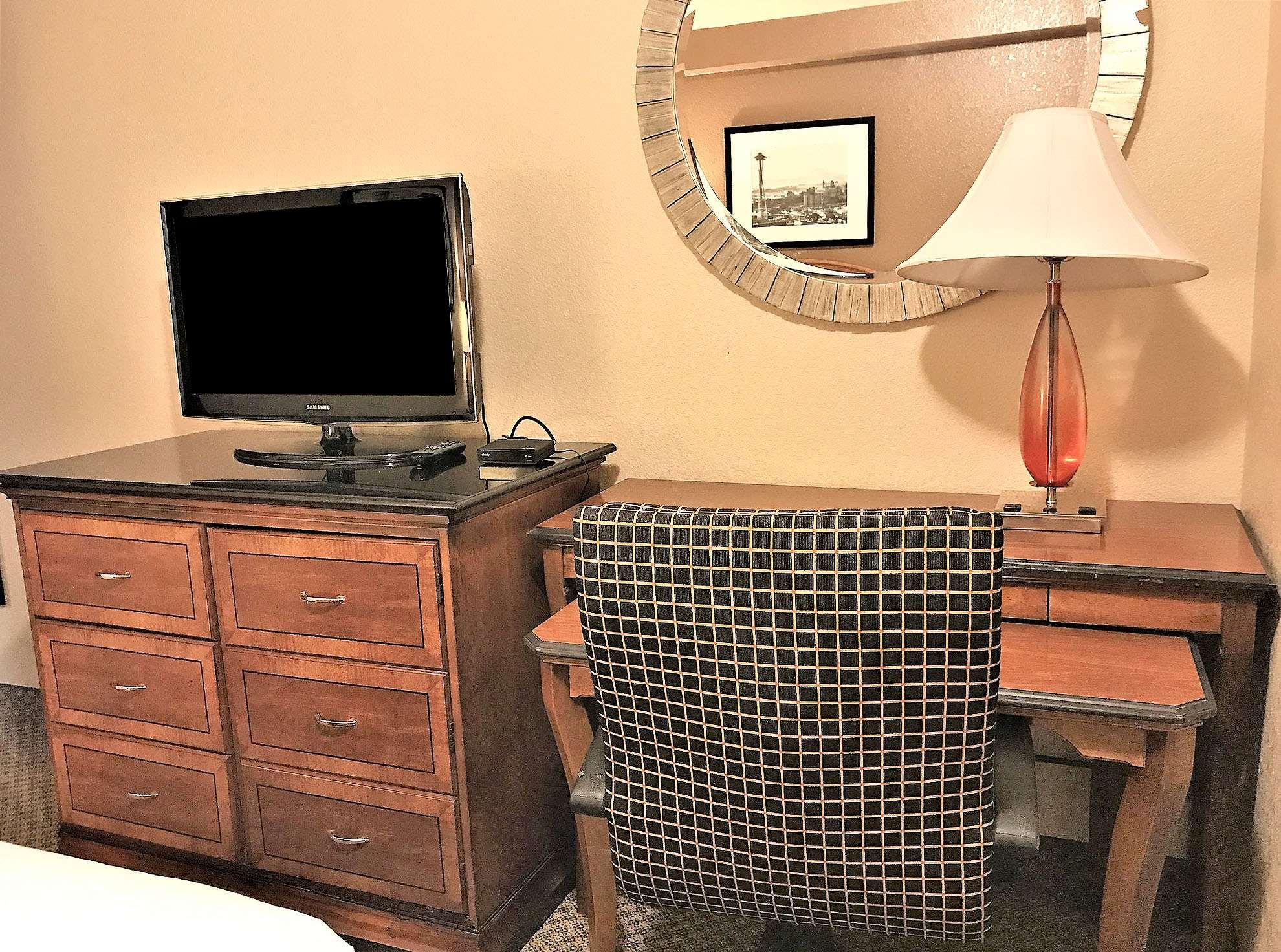 Americas Best Value Inn - Lynnwood/Seattle — photo 4