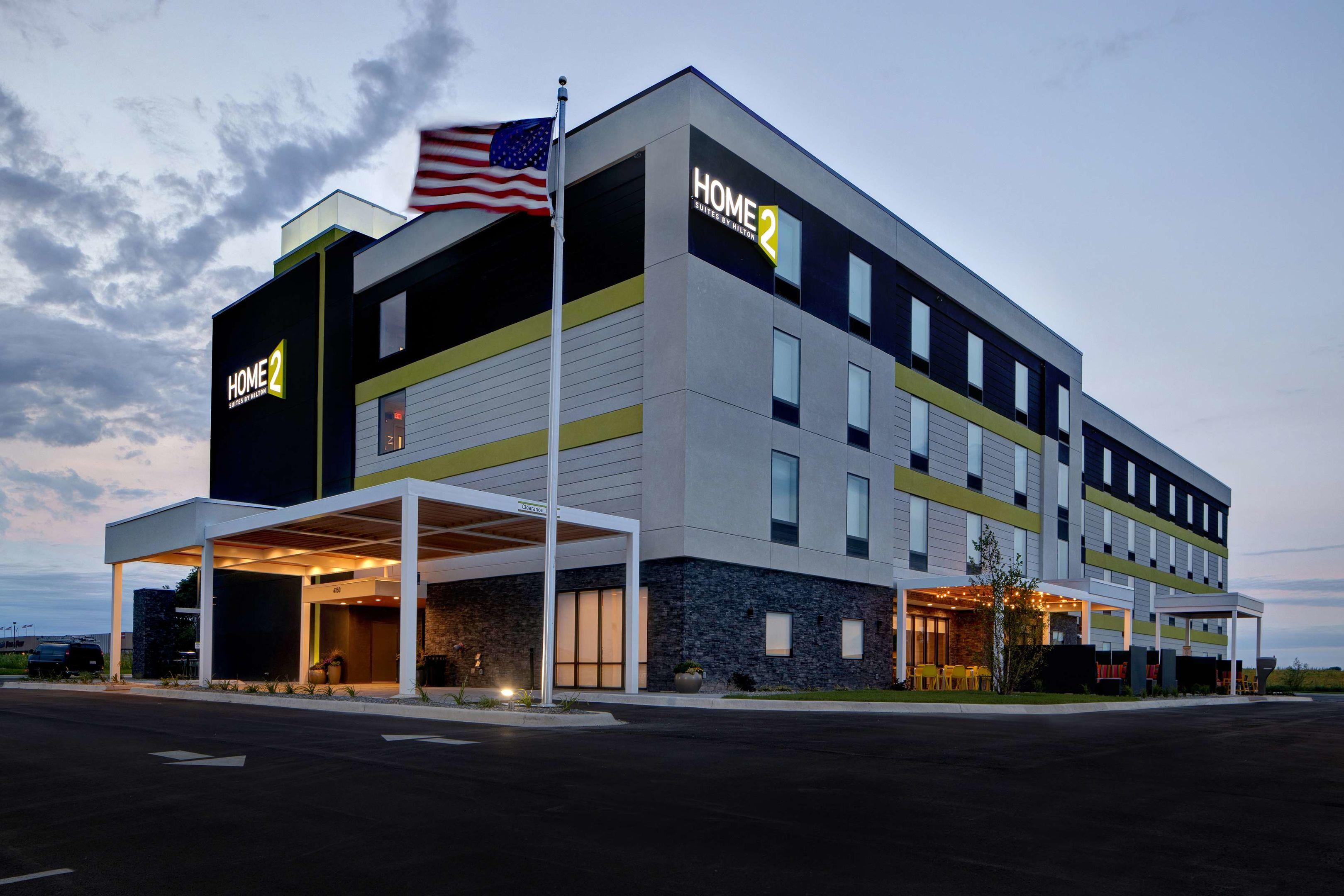 Home2 Suites by Hilton Loves Park Rockford — photo 3