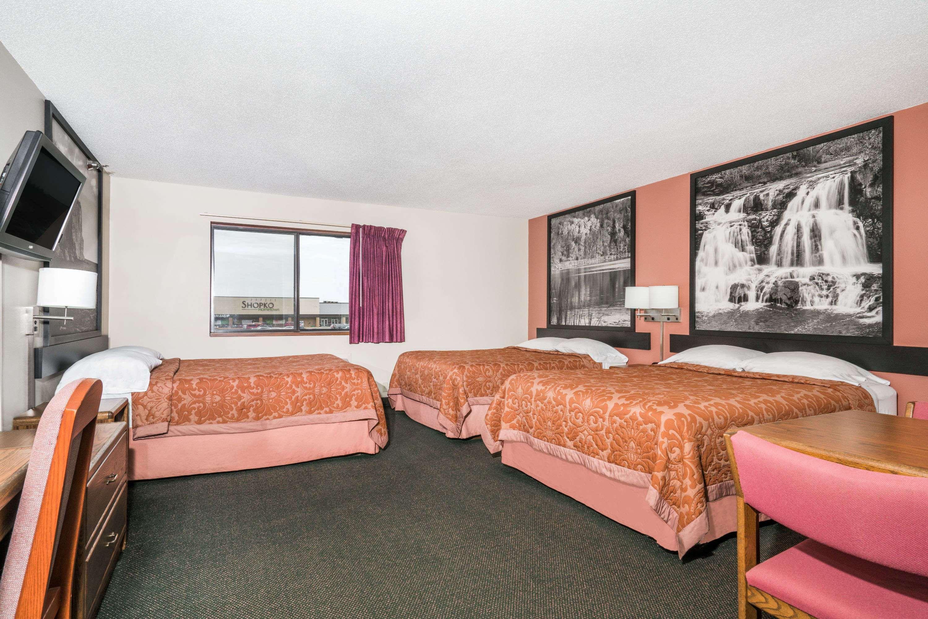 Super 8 by Wyndham Perham — photo 5