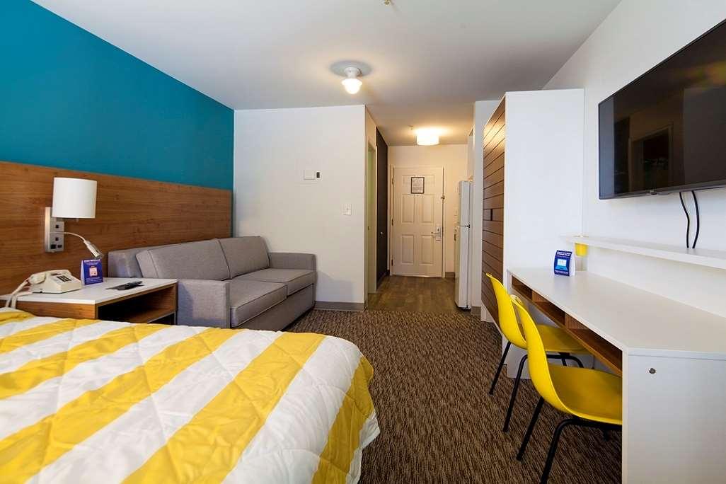 Uptown Suites Concord — photo 4