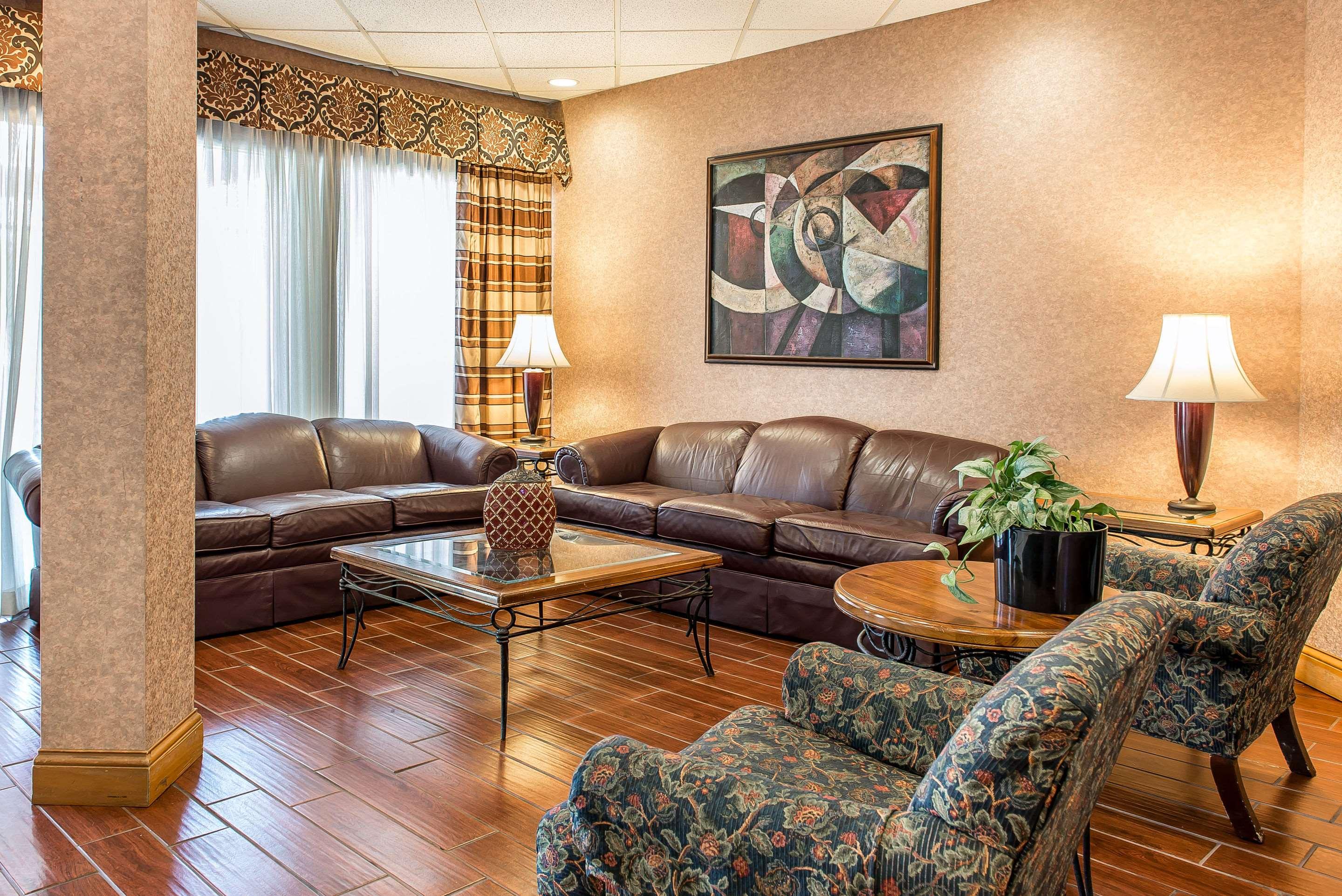 Quality Inn And Conference Center — photo 5