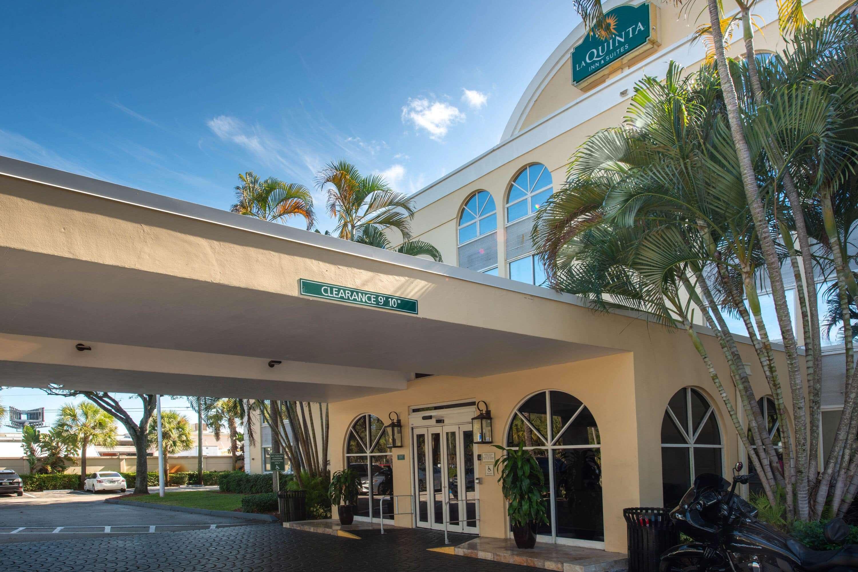 La Quinta Inn & Suites Deerfield Beach I-95 — photo 4
