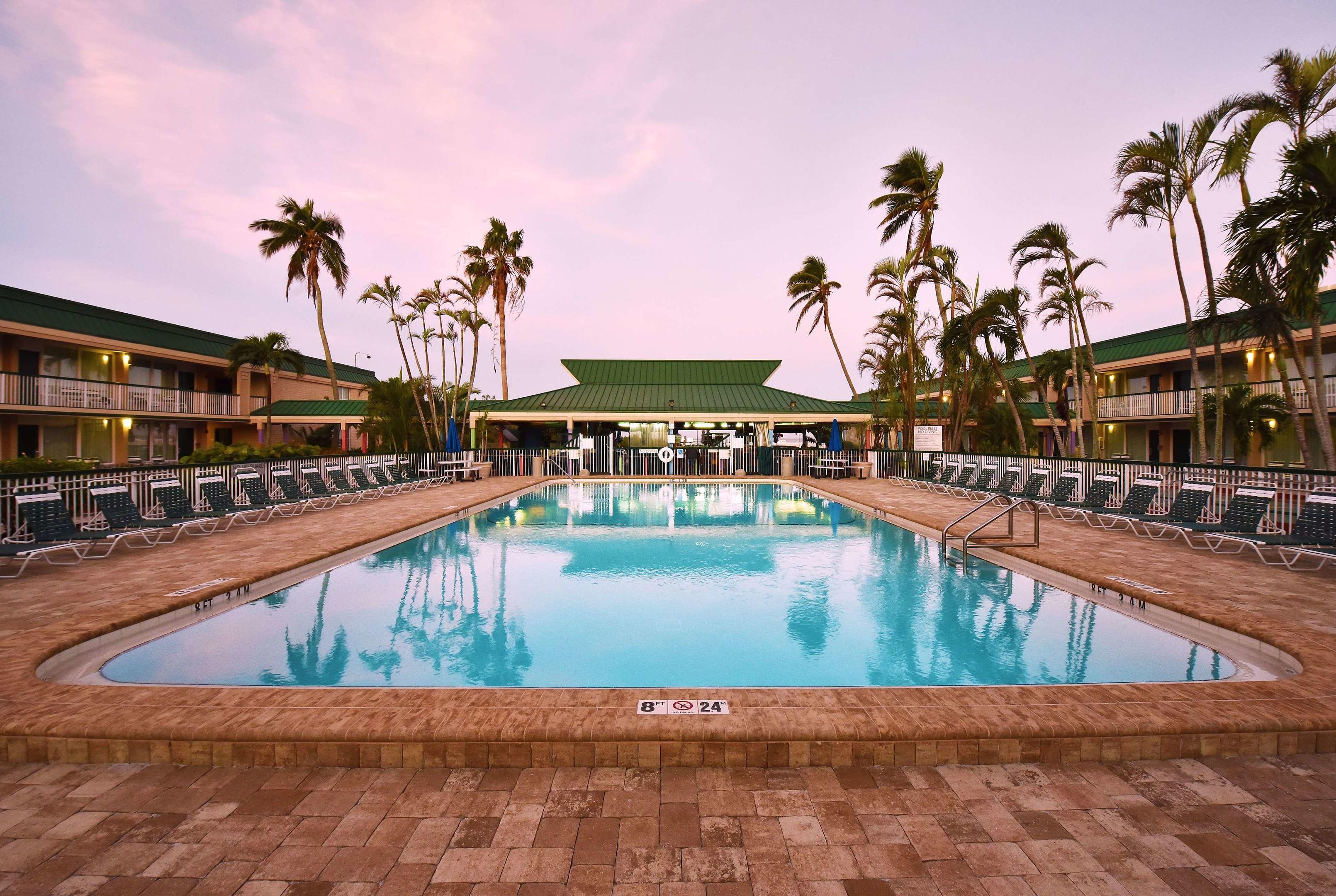 Wyndham Garden Fort Myers Beach — photo 4
