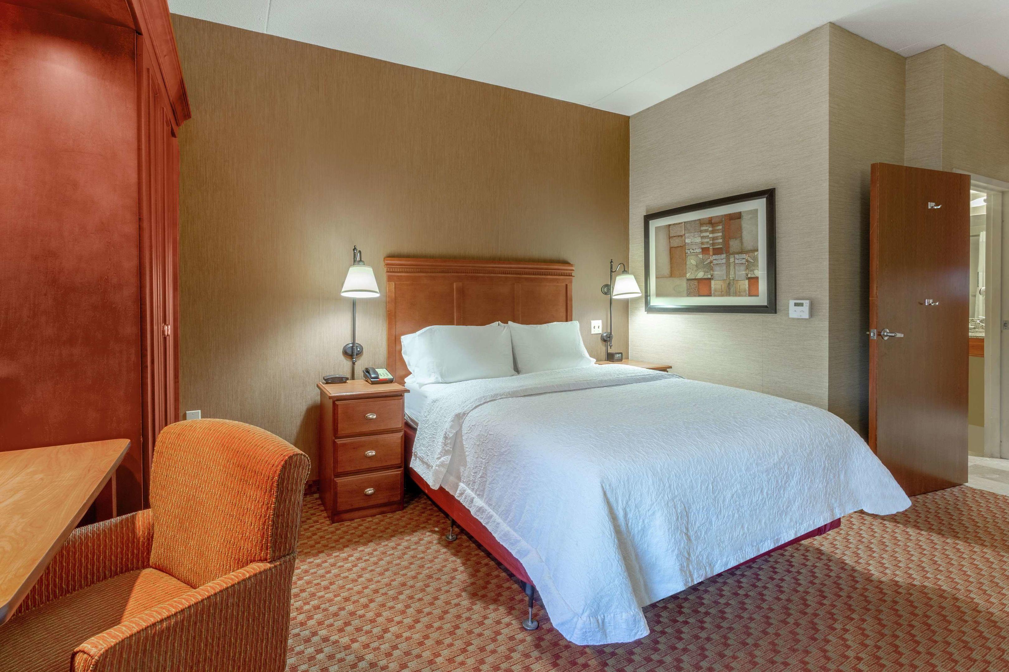 Hampton Inn Peoria-East At The River Boat Crossing — photo 4