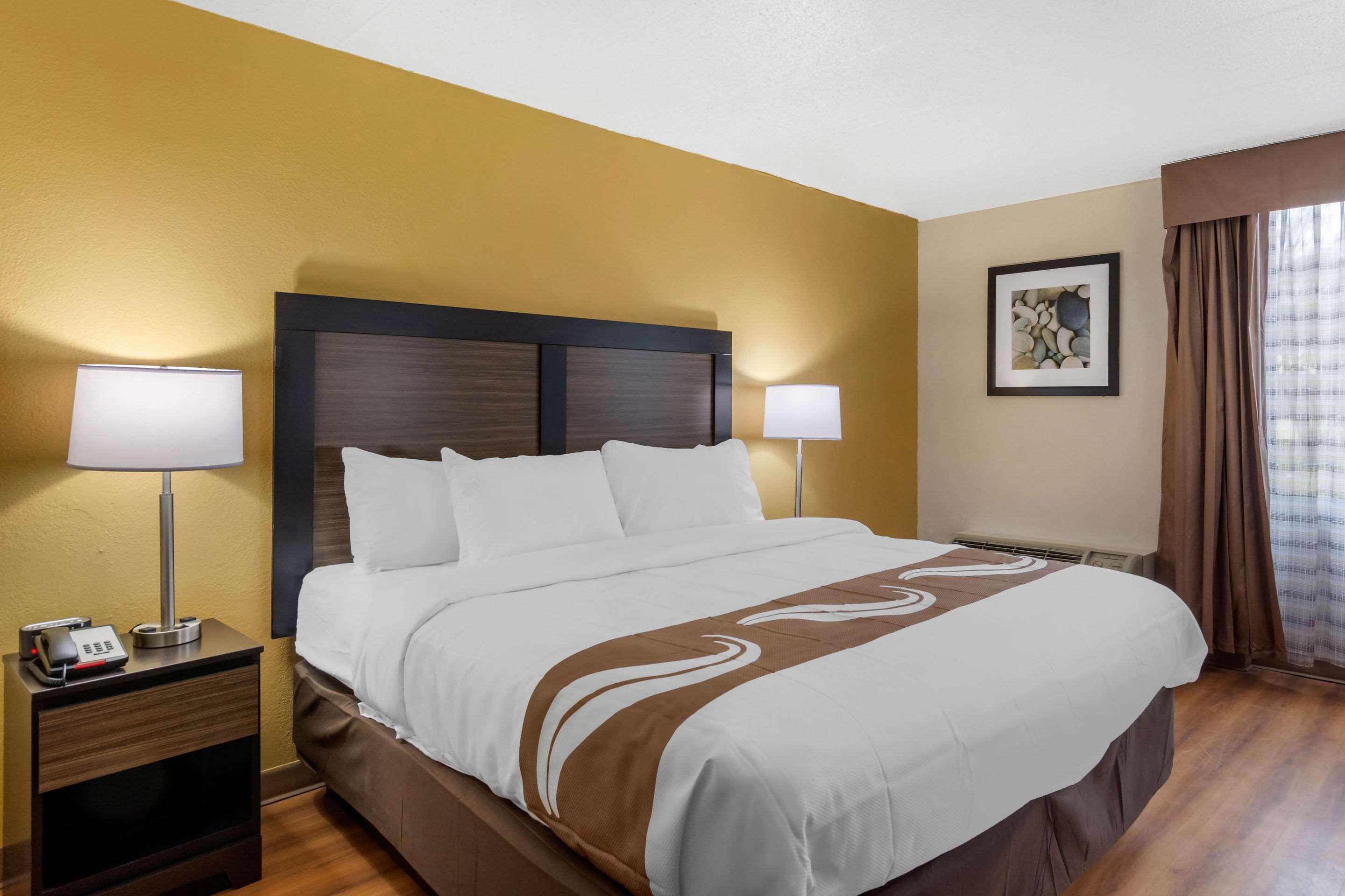 Quality Inn & Suites — photo 4