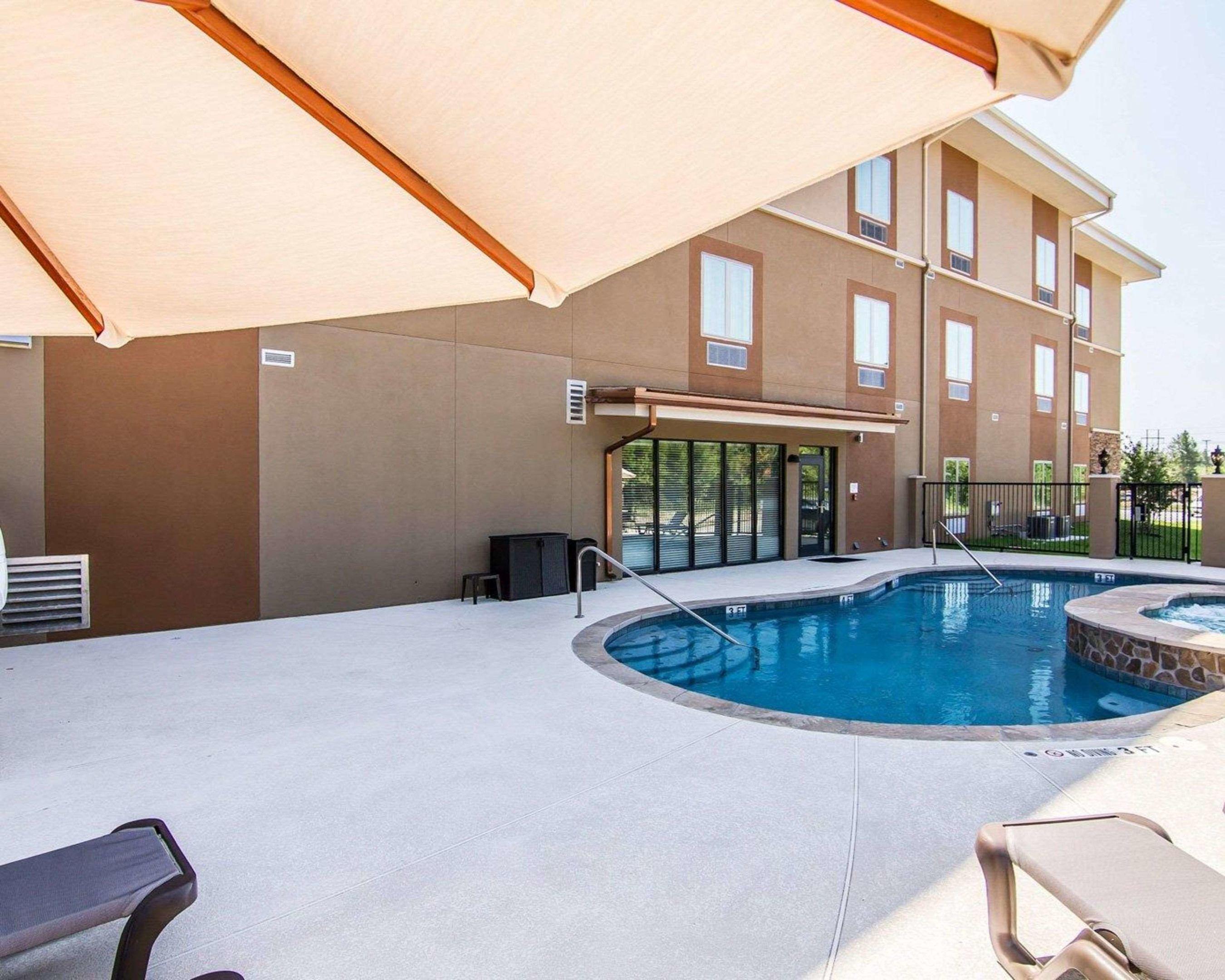 Mainstay Suites Lufkin — photo 4