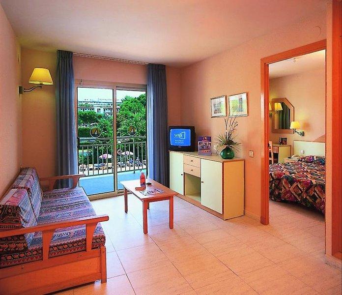 Golden Avenida Suites — photo 3
