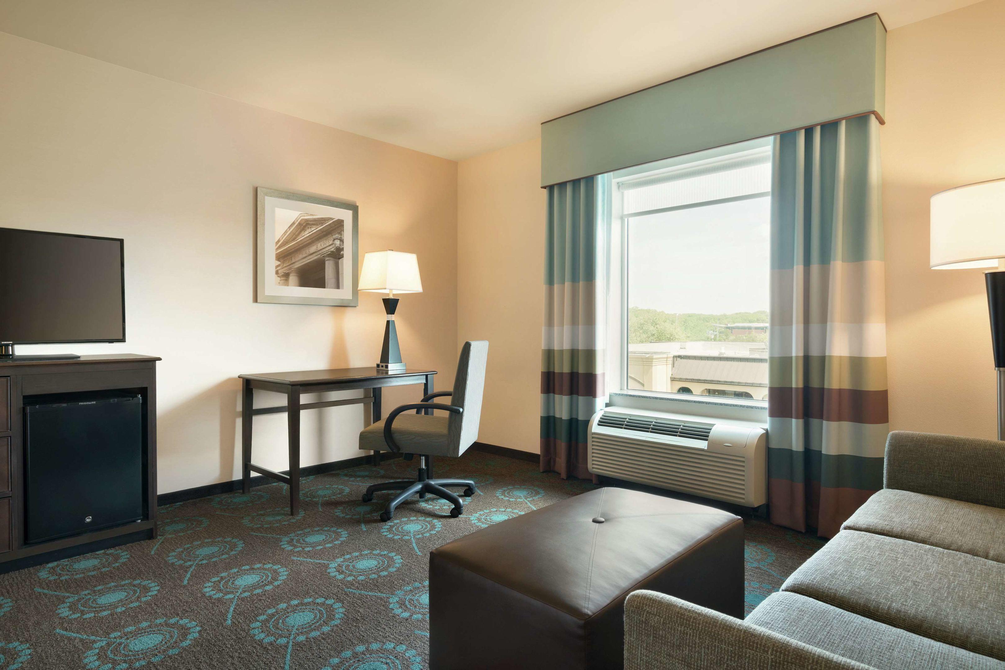 Hampton Inn & Suites Wilmington Christiana — photo 5