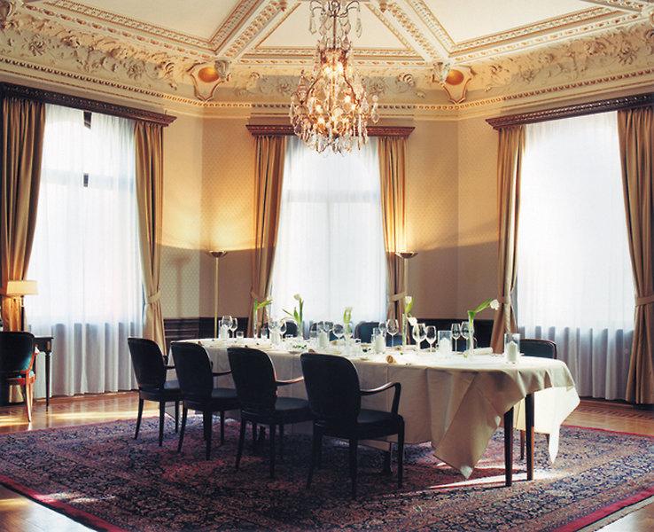 Elite Plaza Hotel — photo 5