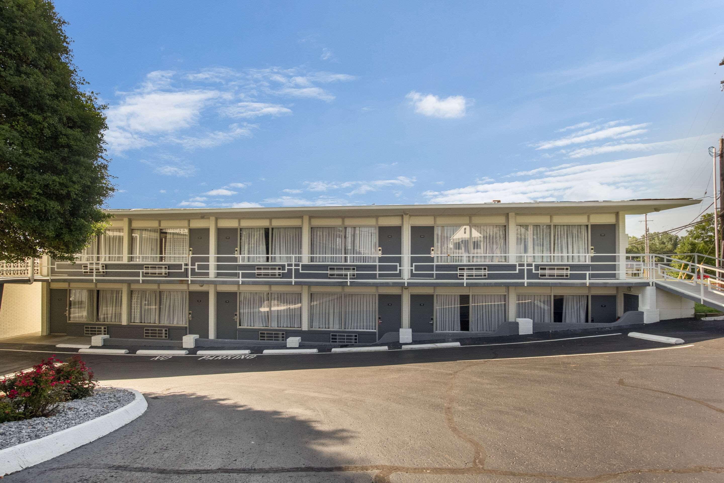 Econo Lodge Fort Knox — photo 5