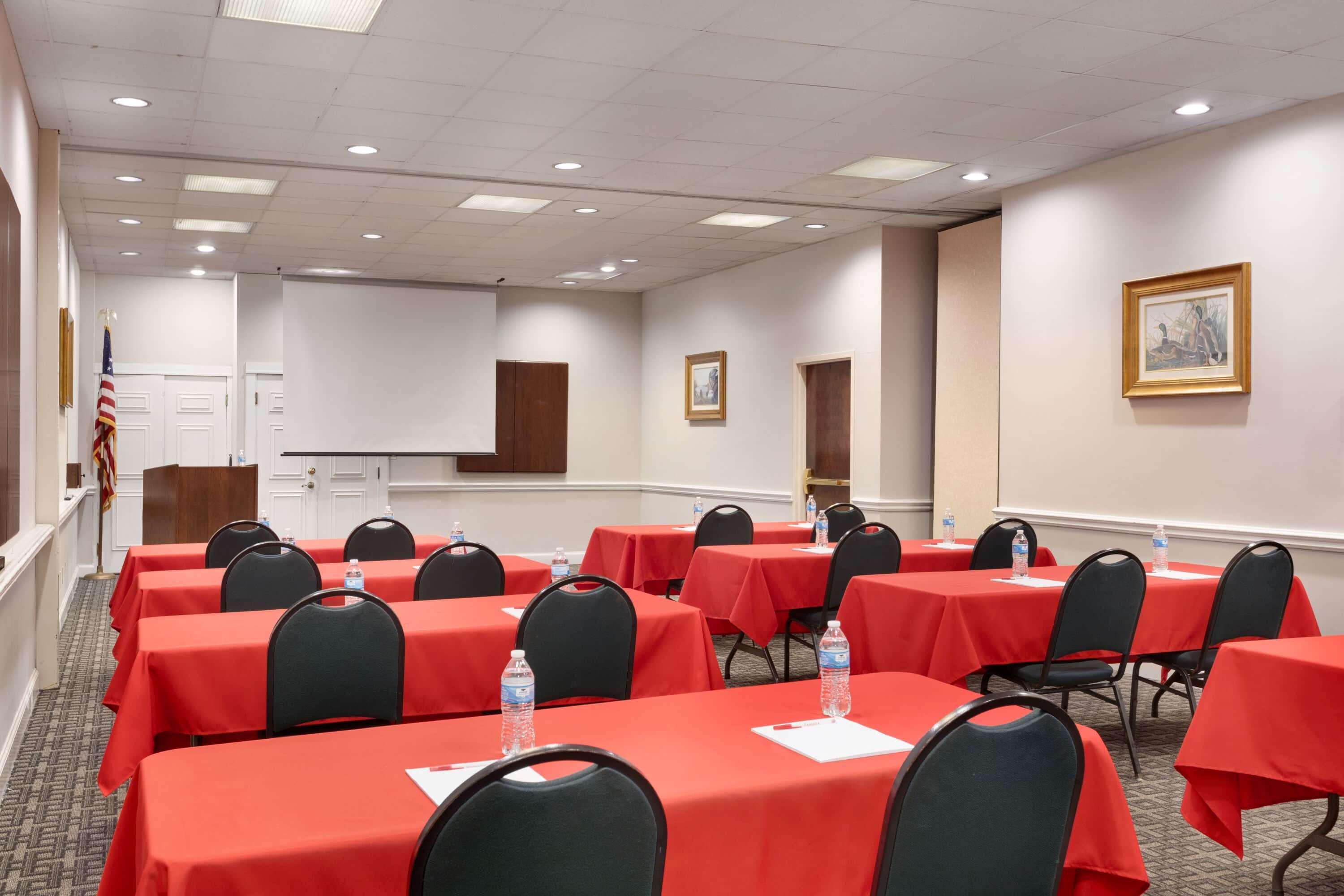 Baymont Inn & Suites Augusta Fort Gordon — photo 4