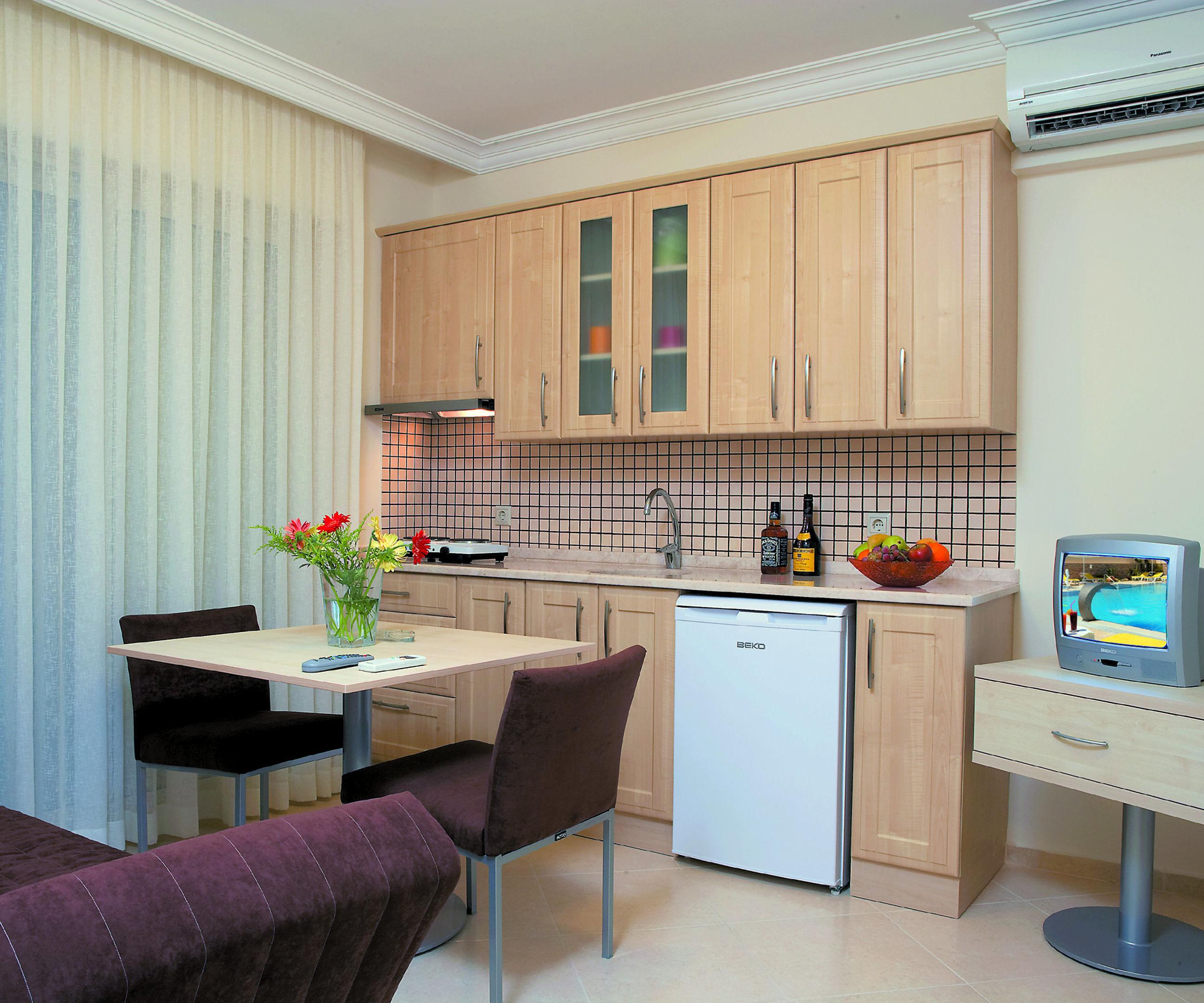 Kamer Suites & Hotel — photo 4