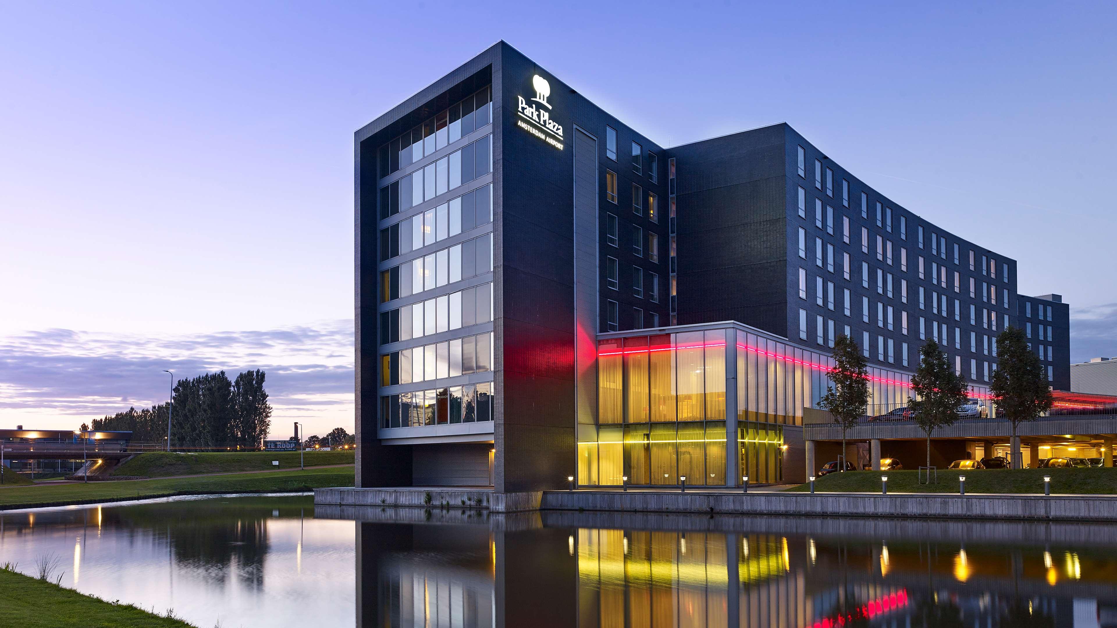 Park Plaza Amsterdam Airport — photo 3