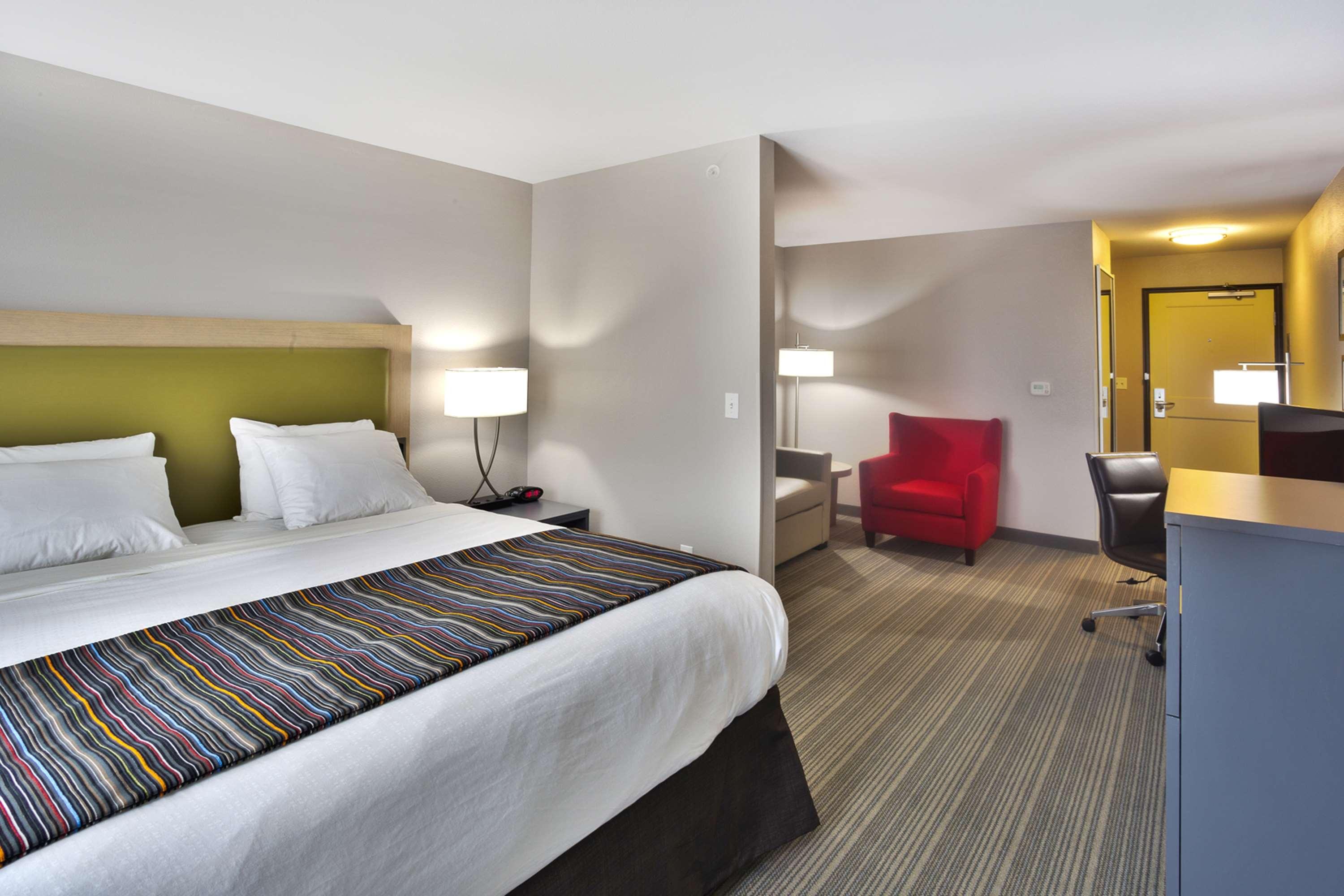 Country Inn & Suites by Radisson, Springfield, IL — photo 5