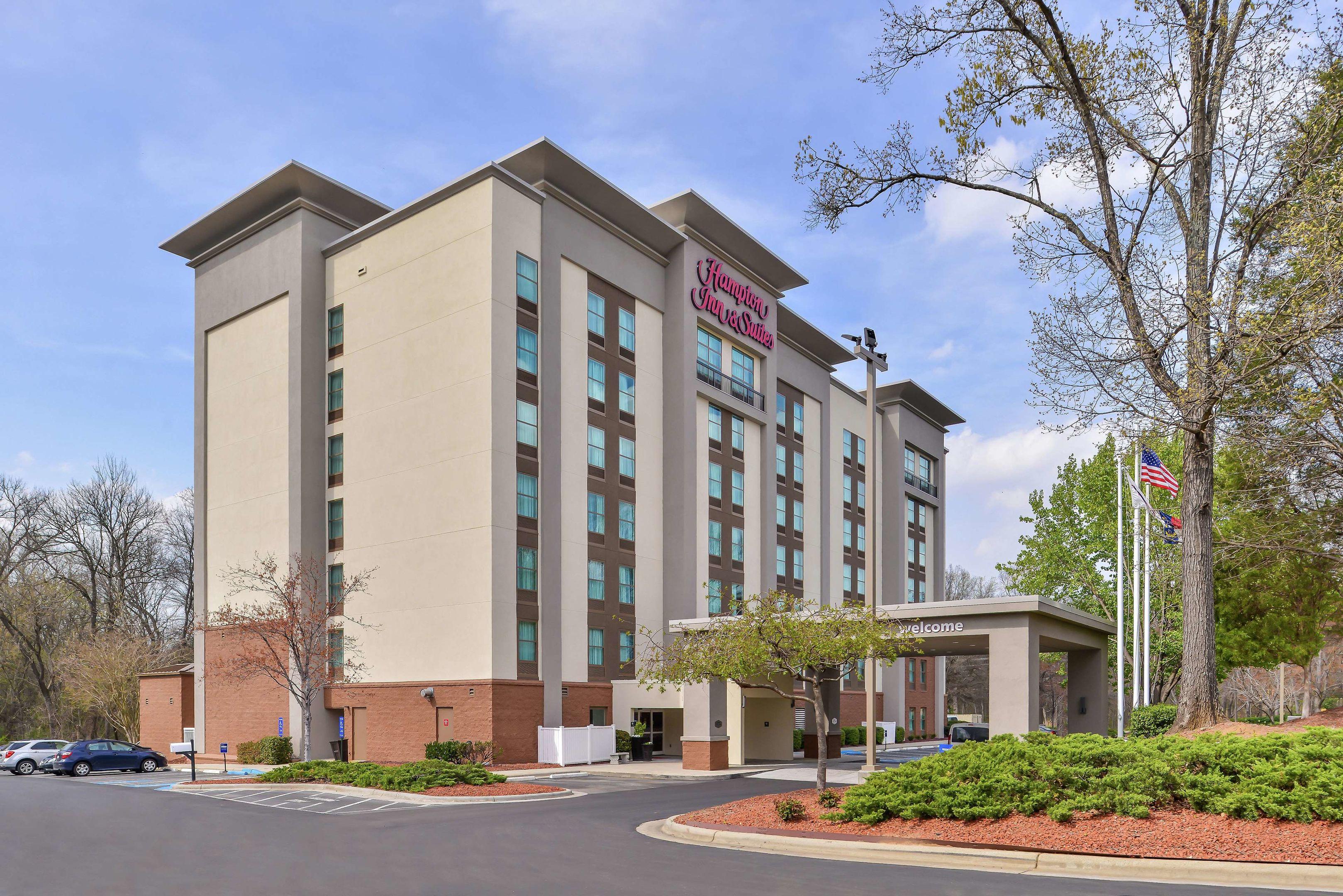 Hampton Inn & Suites Charlotte Arrowood — photo 3