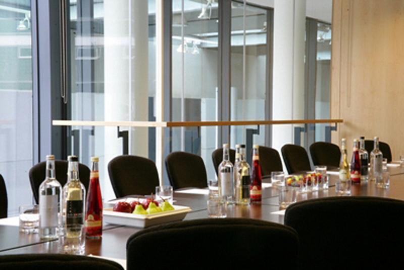 DoubleTree by Hilton Hotel Manchester - Piccadilly — photo 3