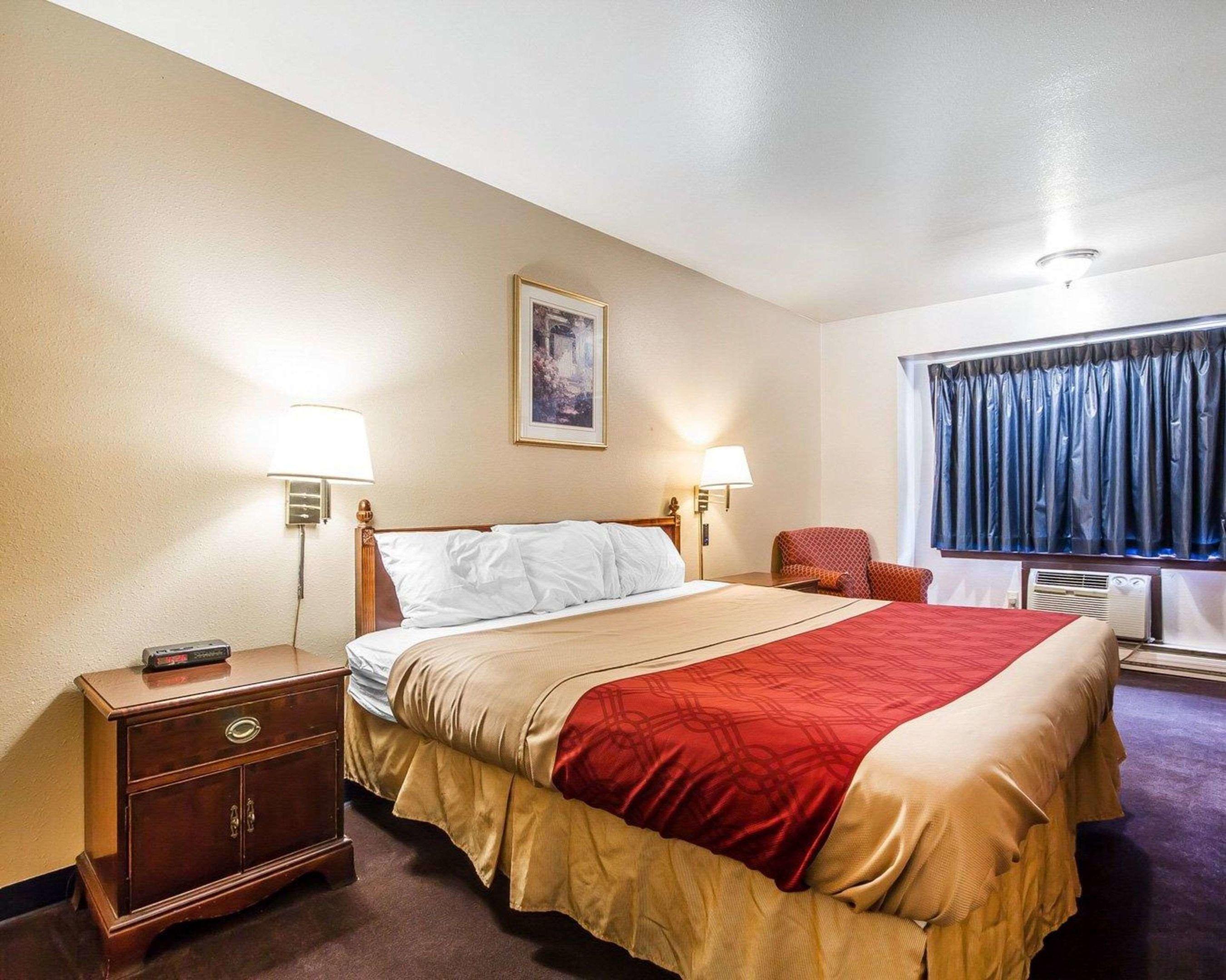 Rodeway Inn & Suites WI Madison-Northeast — photo 5