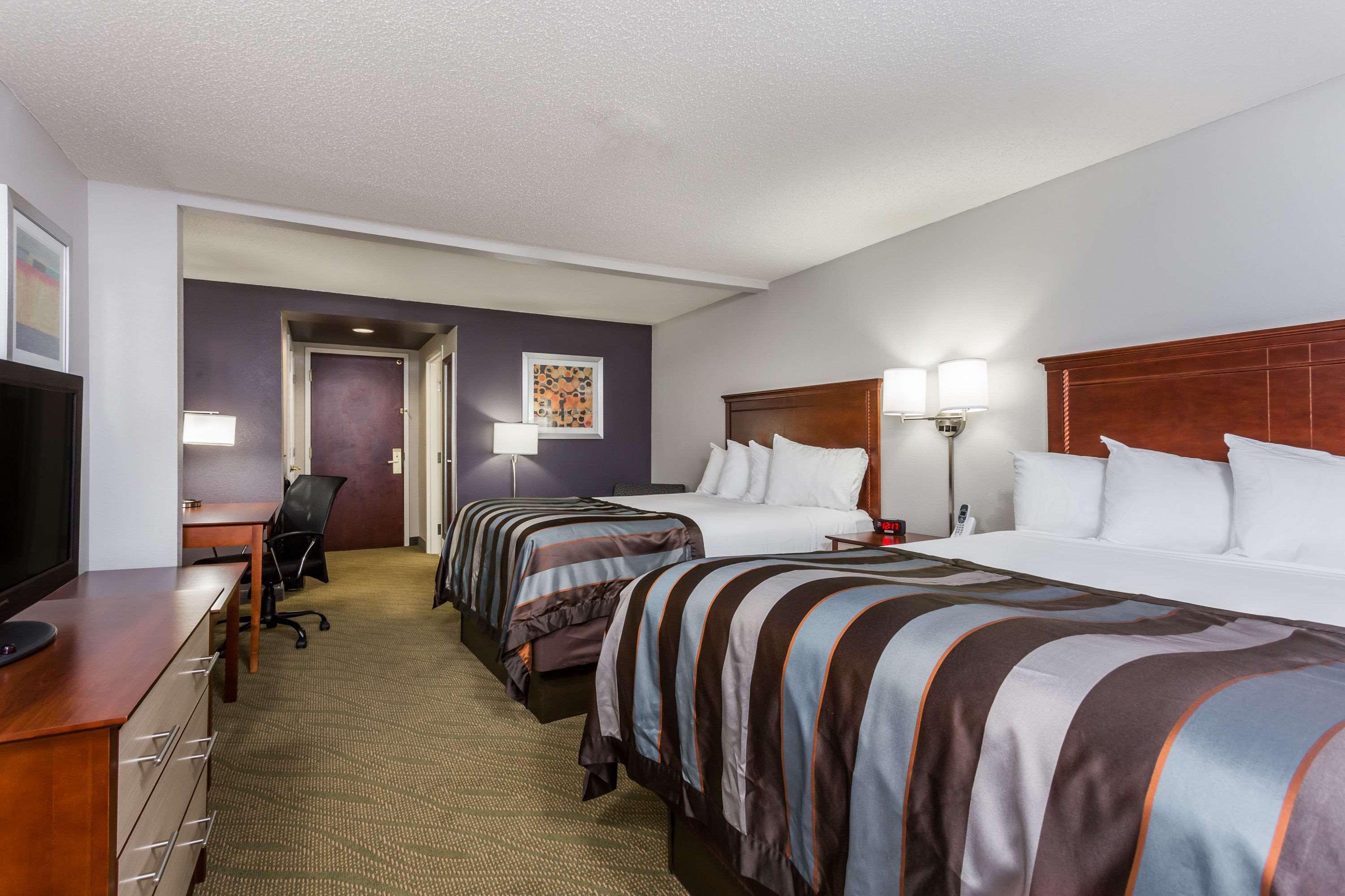 Wingate by Wyndham Chesapeake — photo 5