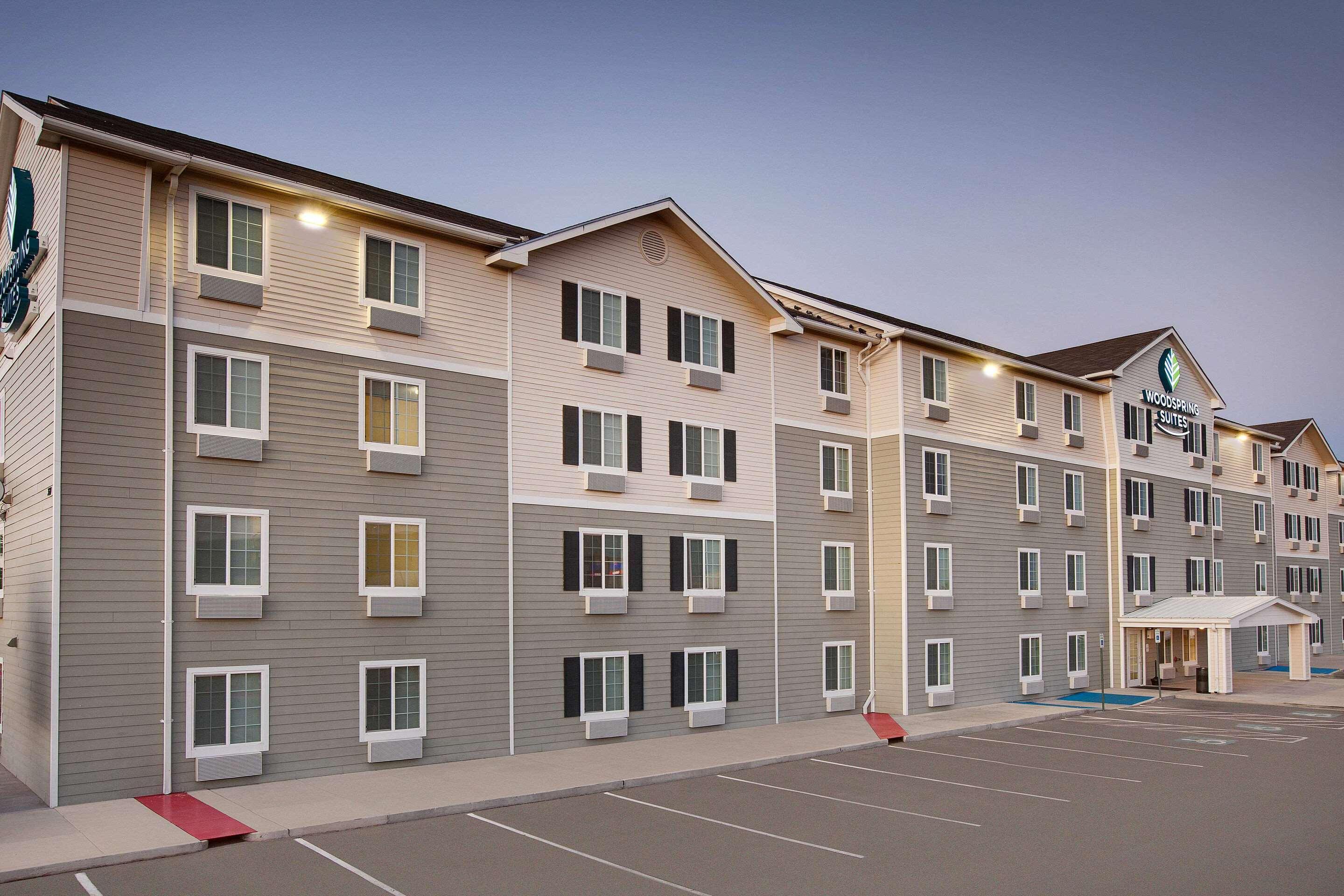 WoodSpring Suites El Paso Airport — photo 3