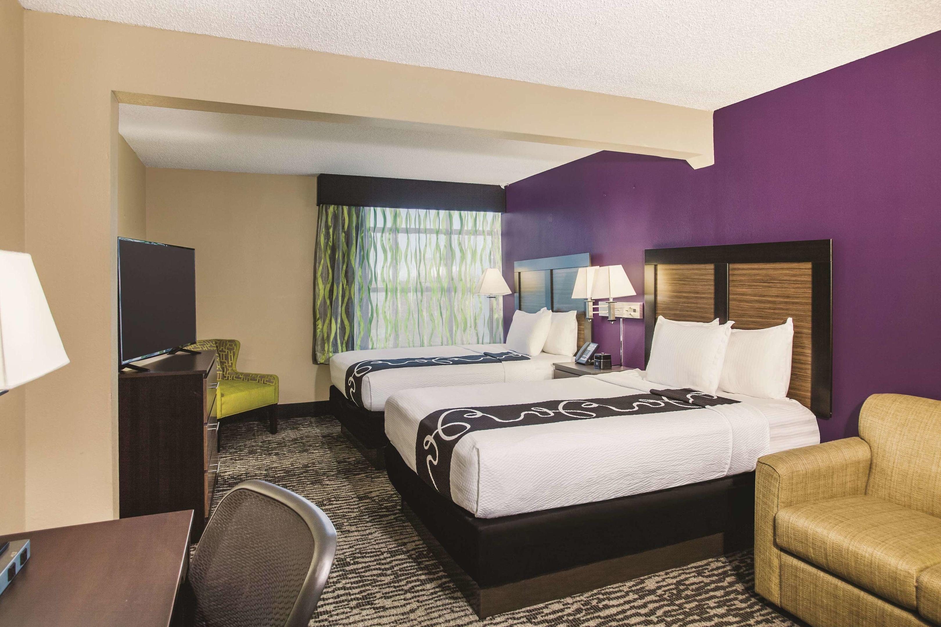 La Quinta Inn & Suites Clearwater South — photo 5