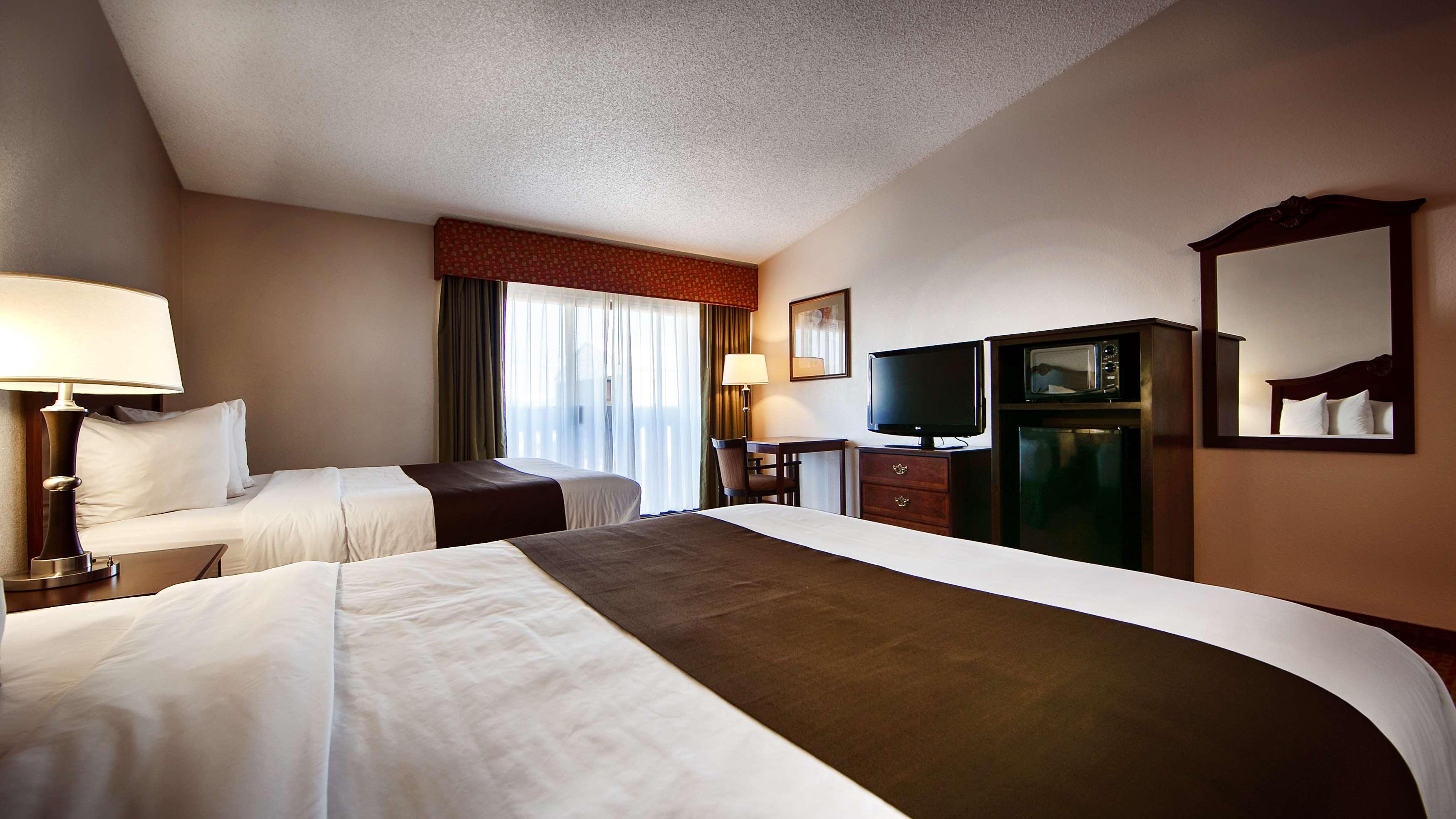 Best Western Chieftain Inn — photo 4