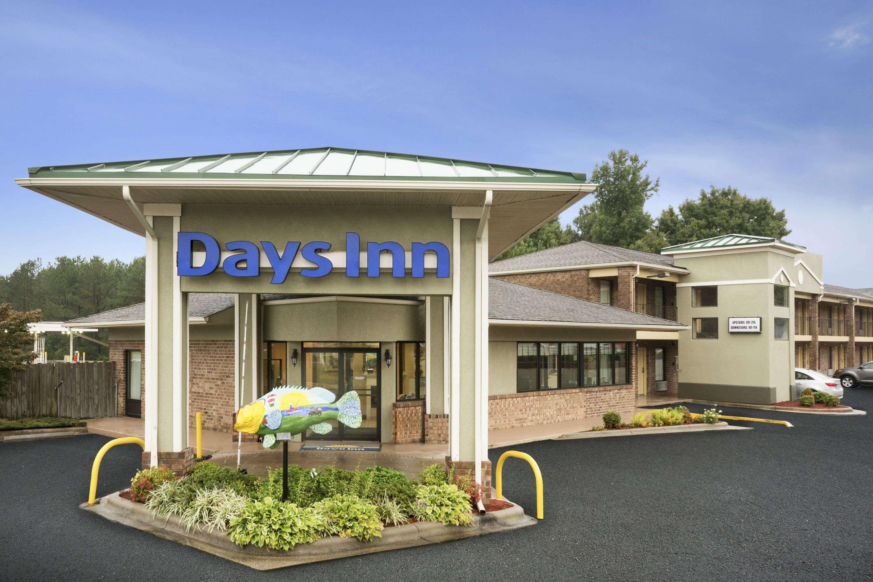Days Inn by Wyndham Weldon Roanoke Rapids — photo 4