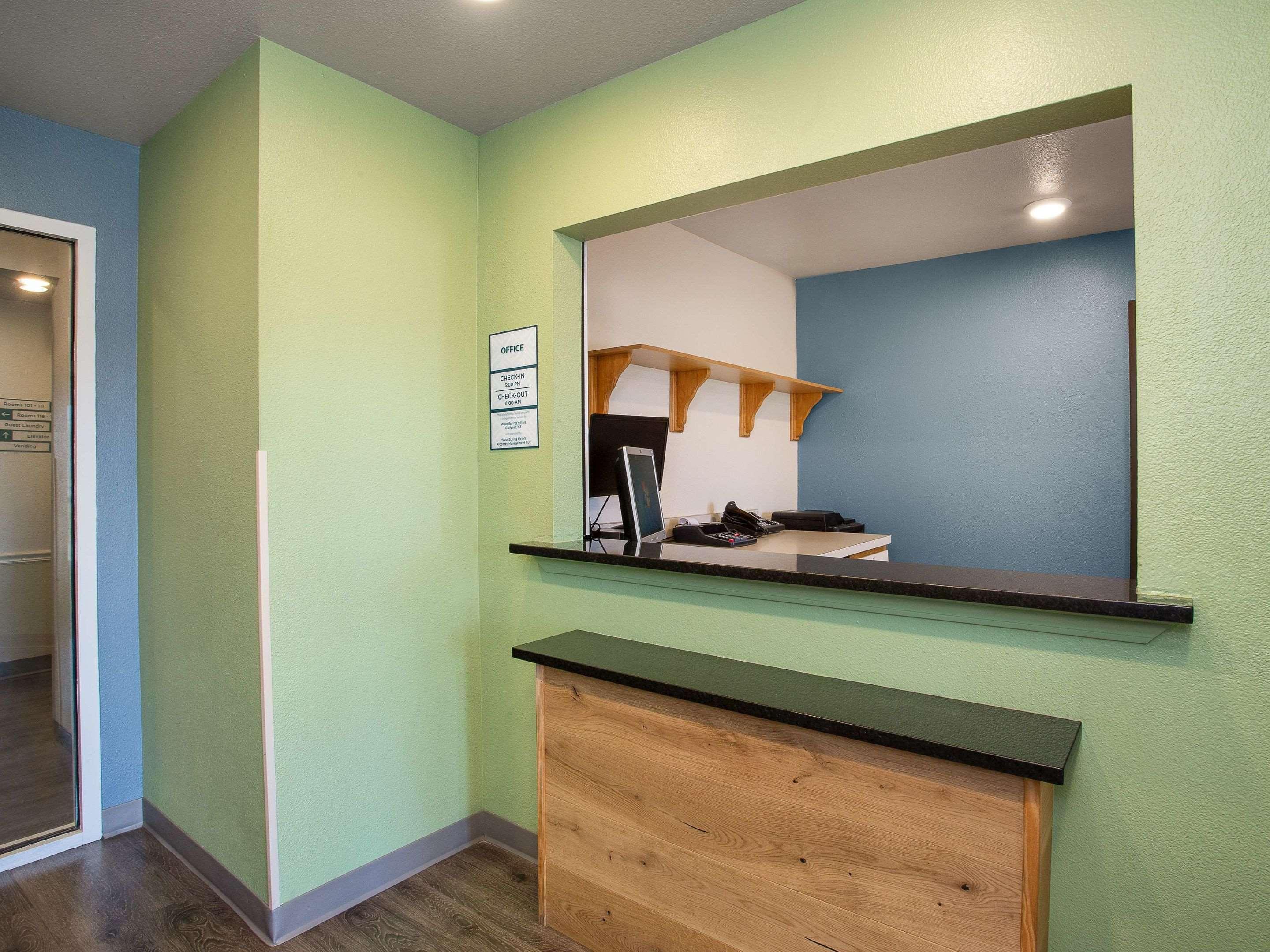 WoodSpring Suites Gulfport — photo 5