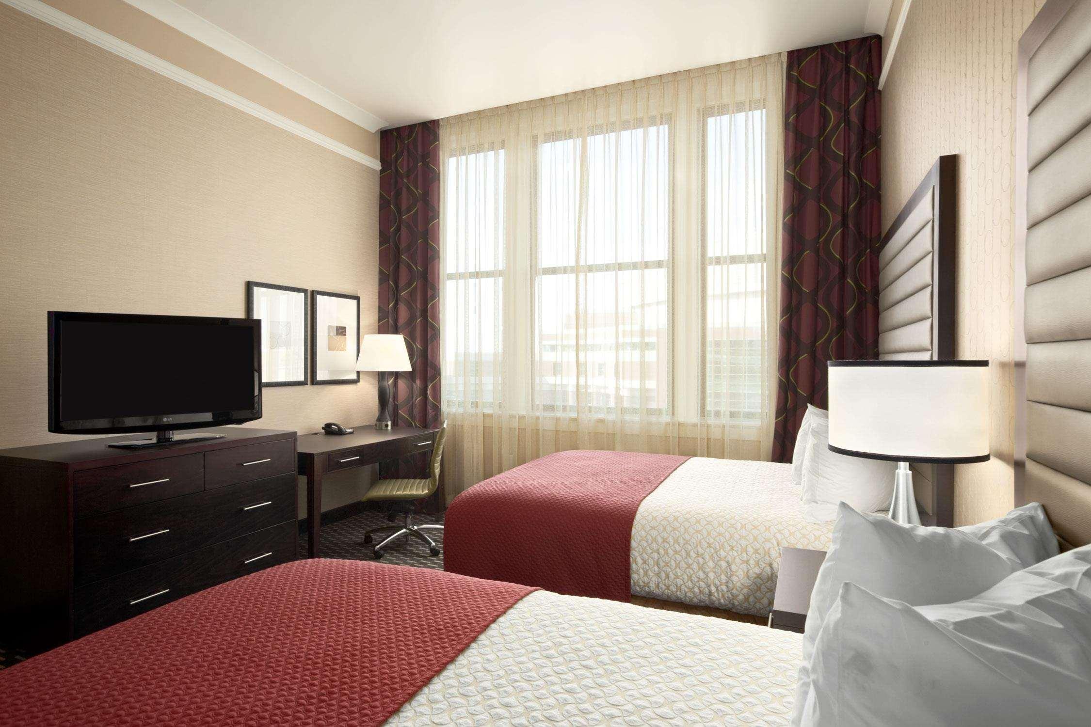 Embassy Suites St. Louis Downtown — photo 5
