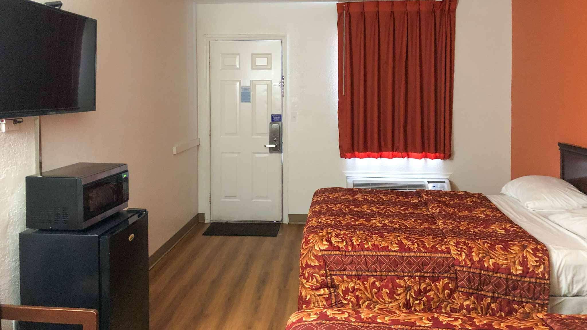 Motel 6 Rolla — photo 4