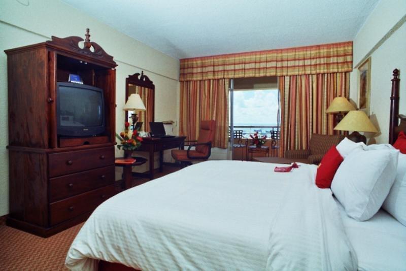Radisson Hotel Trinidad — photo 4