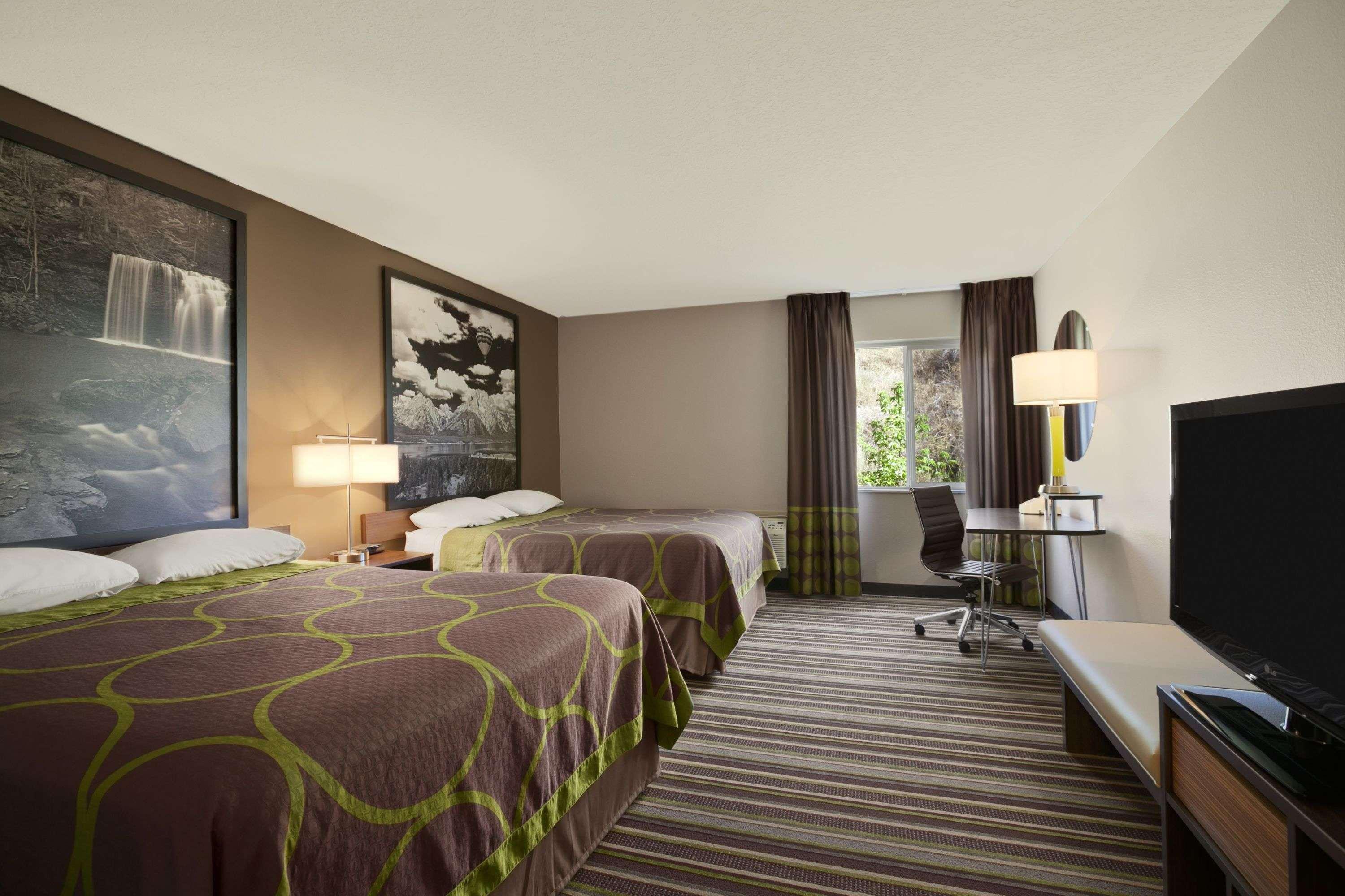 Super 8 by Wyndham Pocatello — photo 3