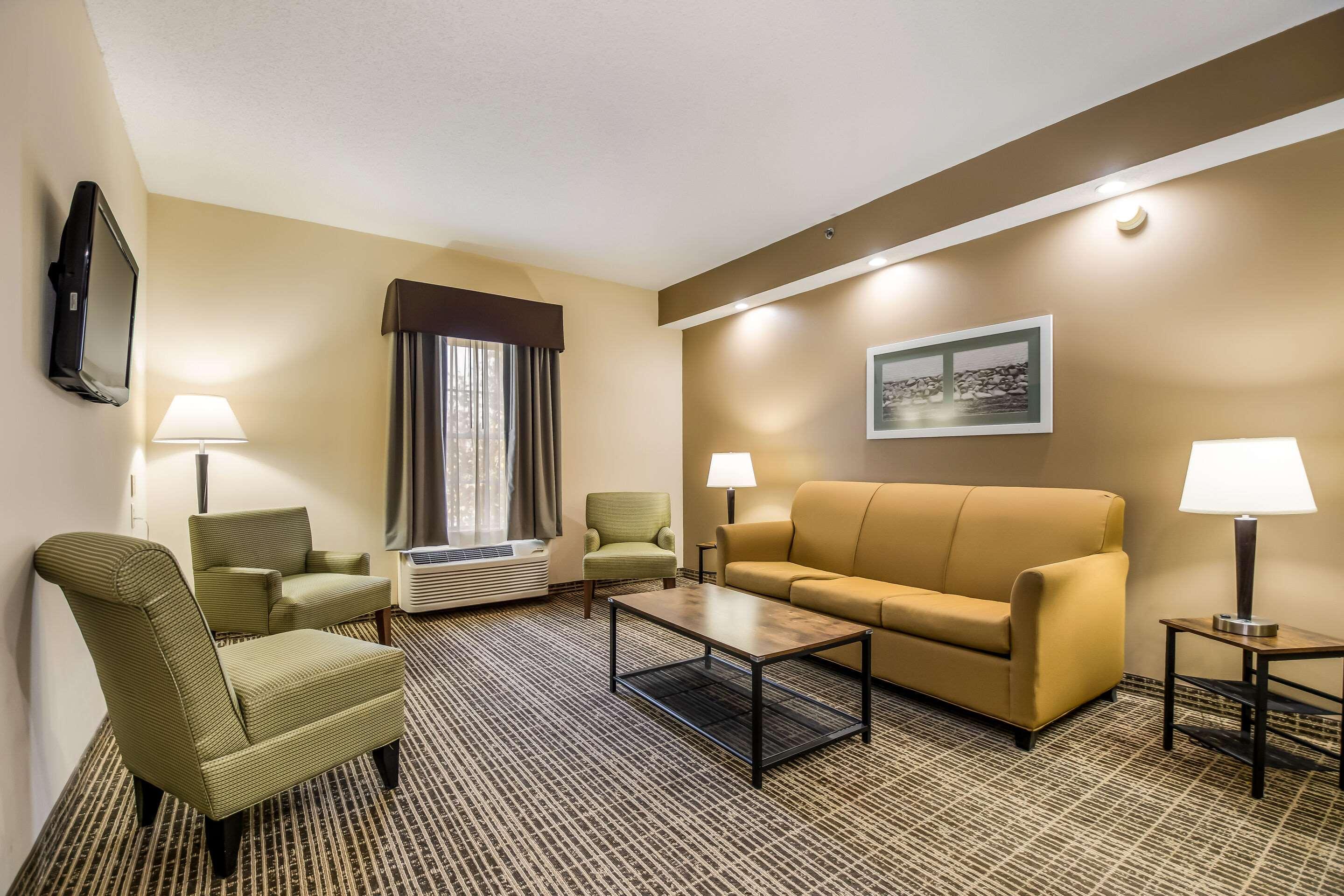 Quality Inn — photo 5
