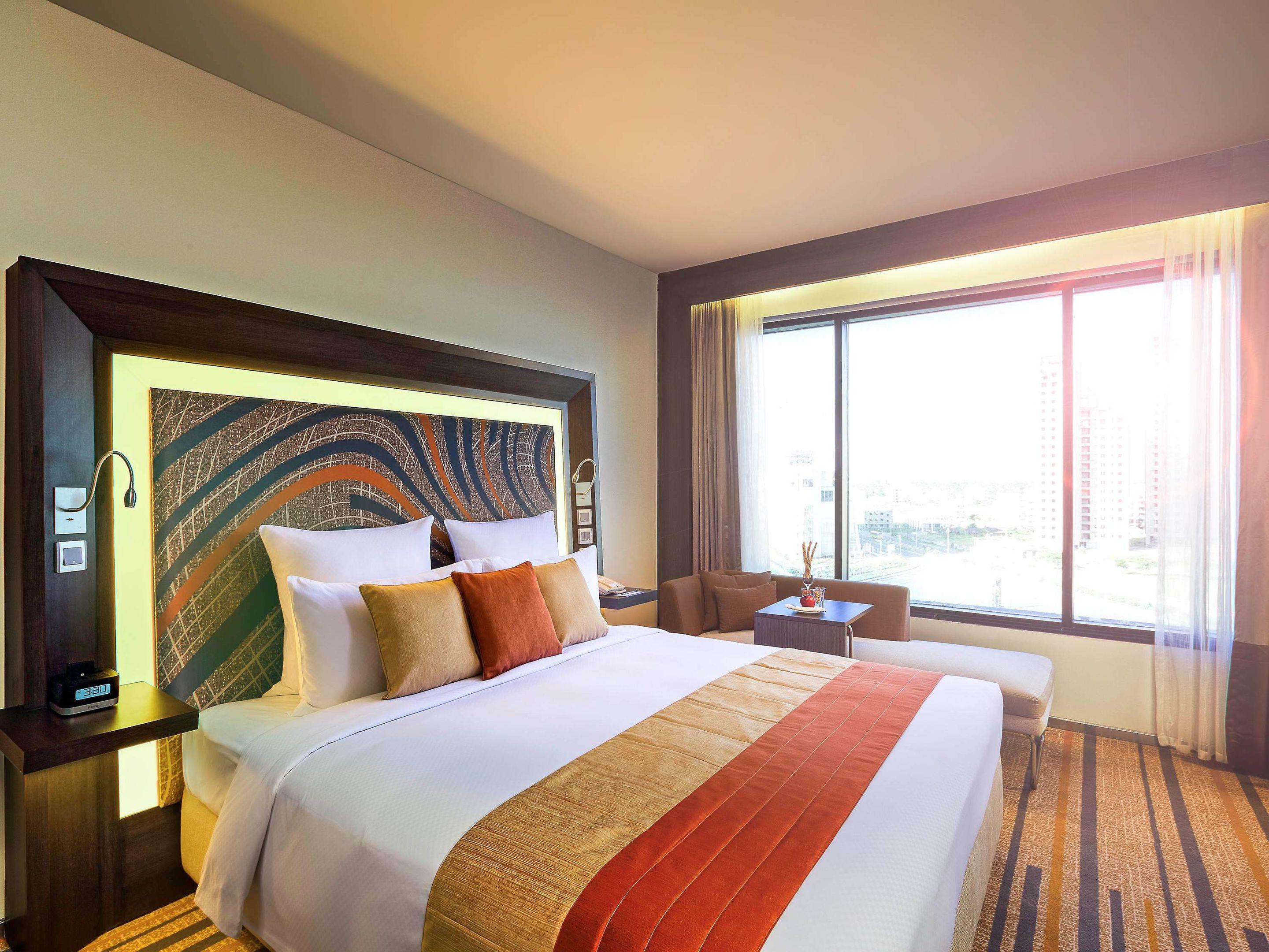 Novotel Kolkata Hotel and Residences — photo 3