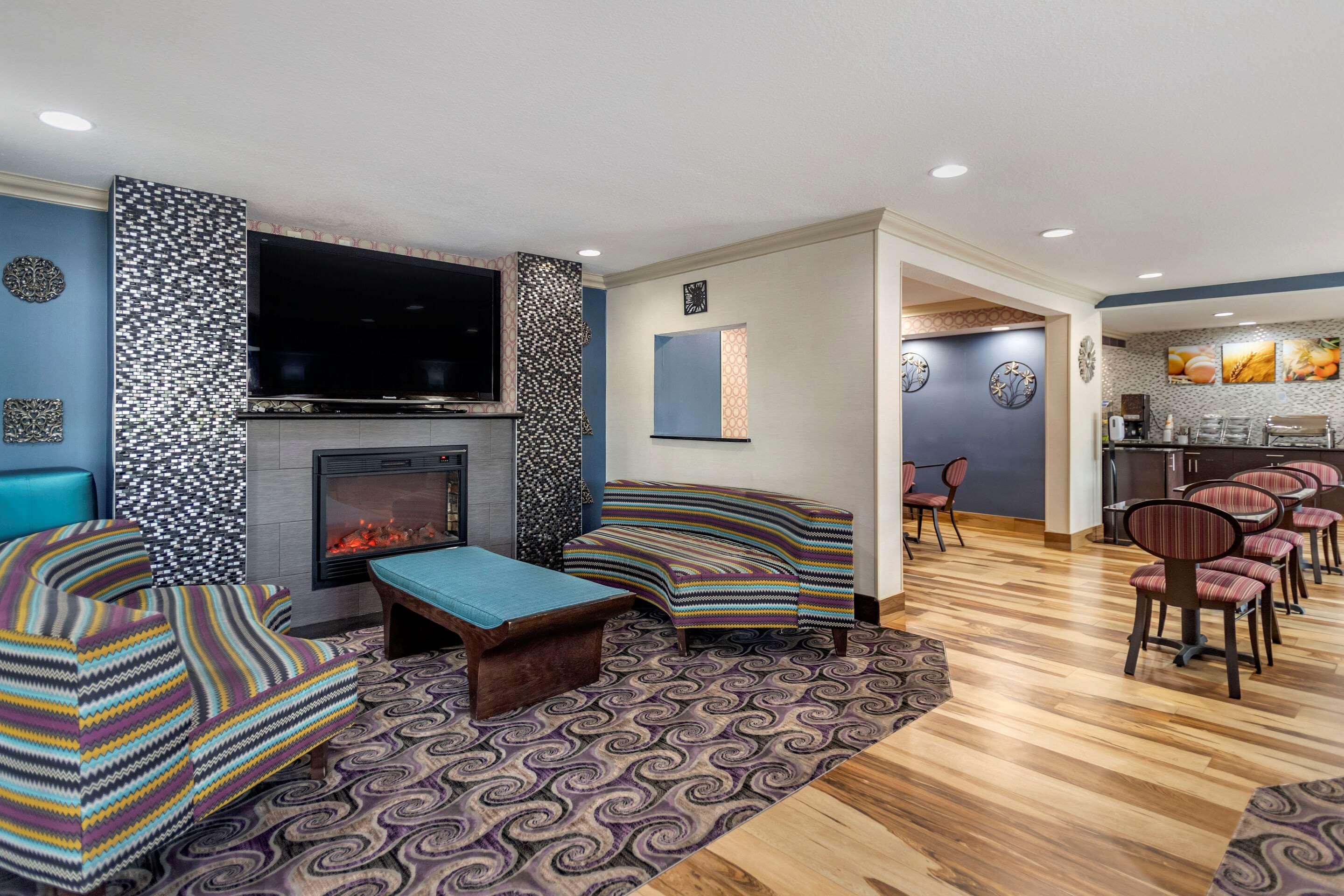Comfort Inn Midtown — photo 5