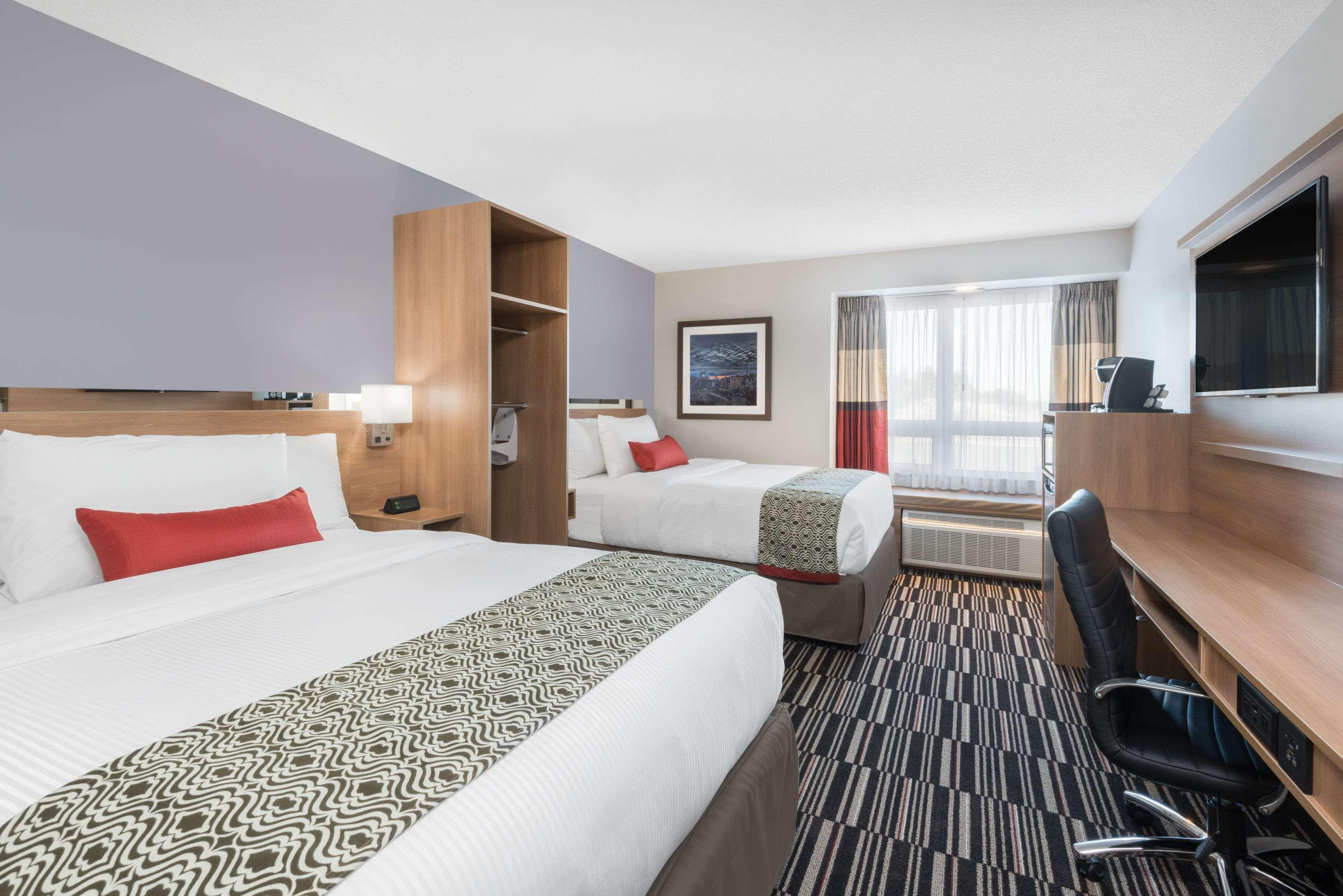 Microtel Inn & Suites by Wyndham Sudbury — photo 3