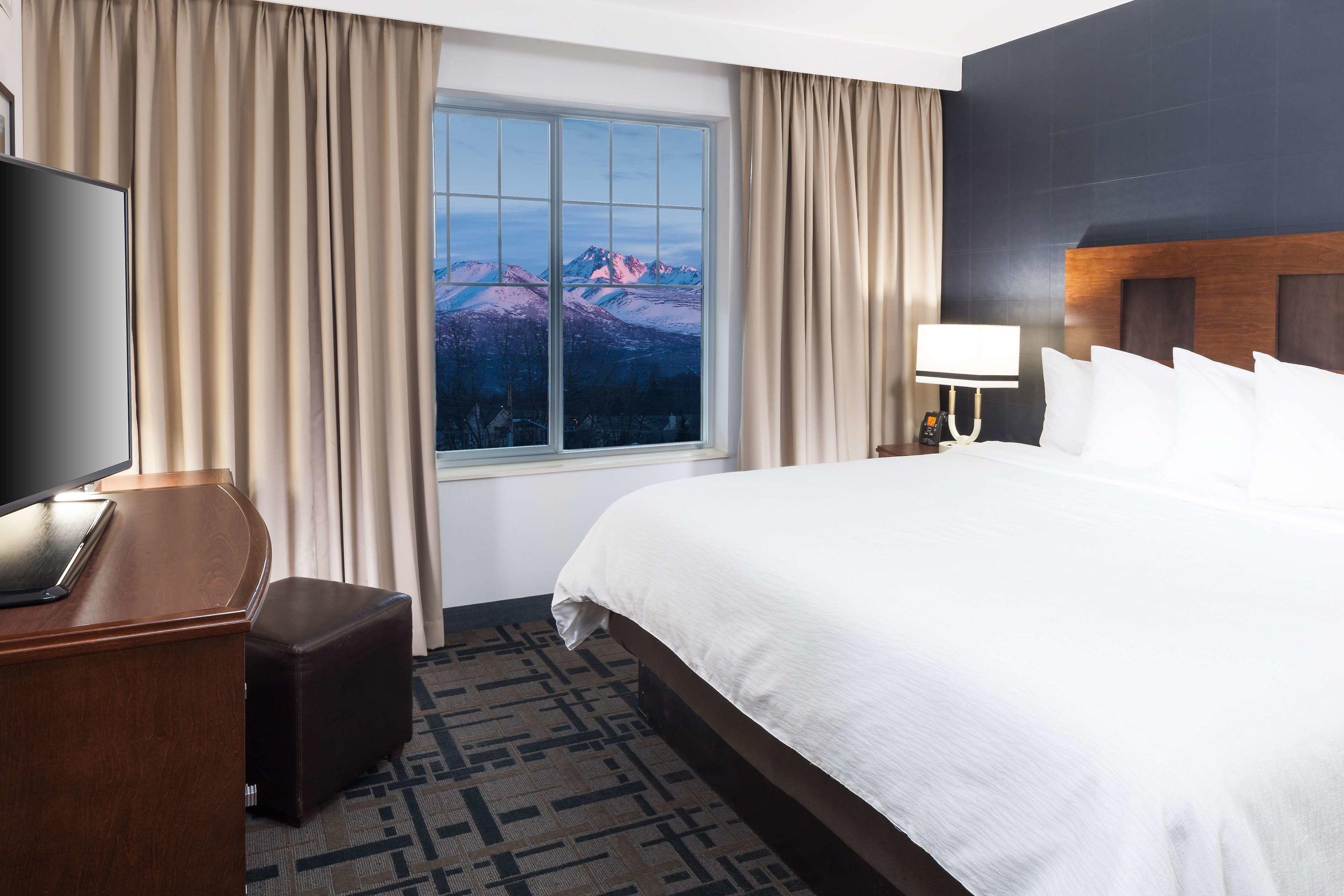 Embassy Suites Anchorage — photo 5