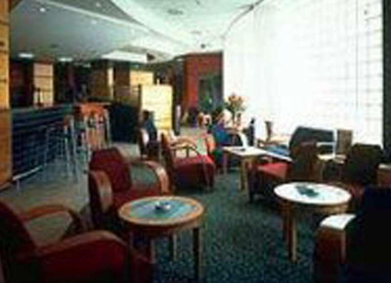 Holiday Inn Express London City — photo 5