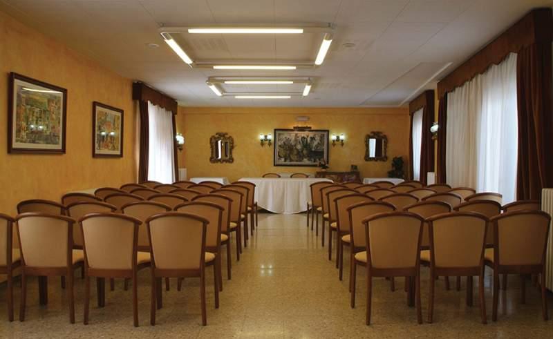 Hotel Pirineos — photo 4