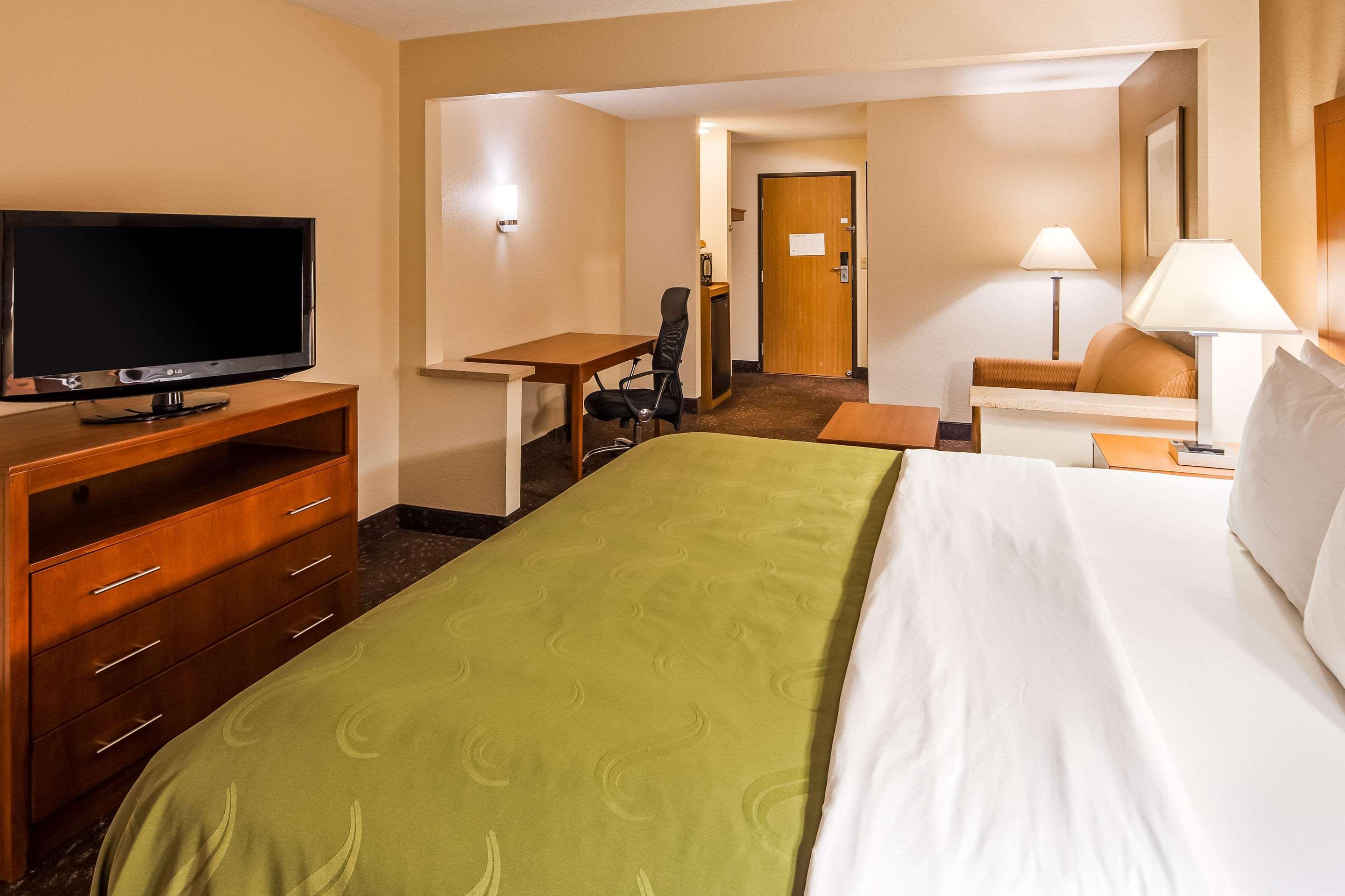 Quality Inn Tomah — photo 5
