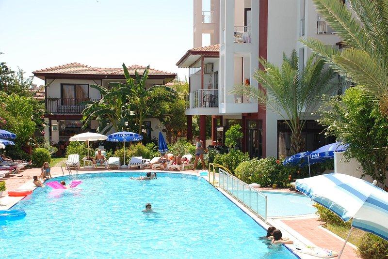 Elis Beach Hotel — photo 4