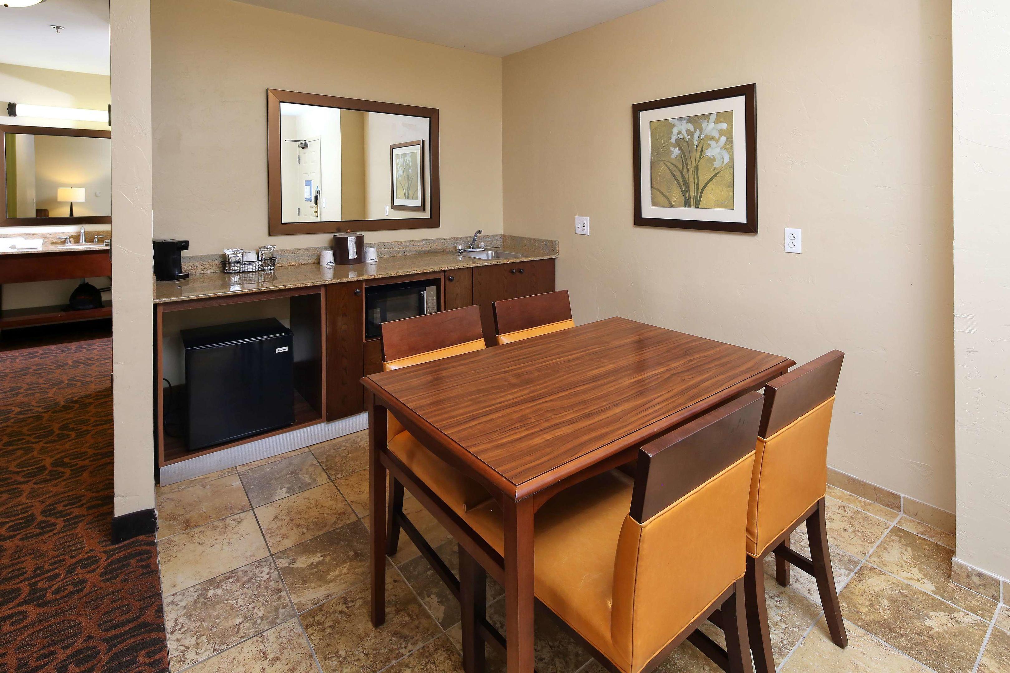 Hampton Inn & Suites Tucson Mall — photo 5