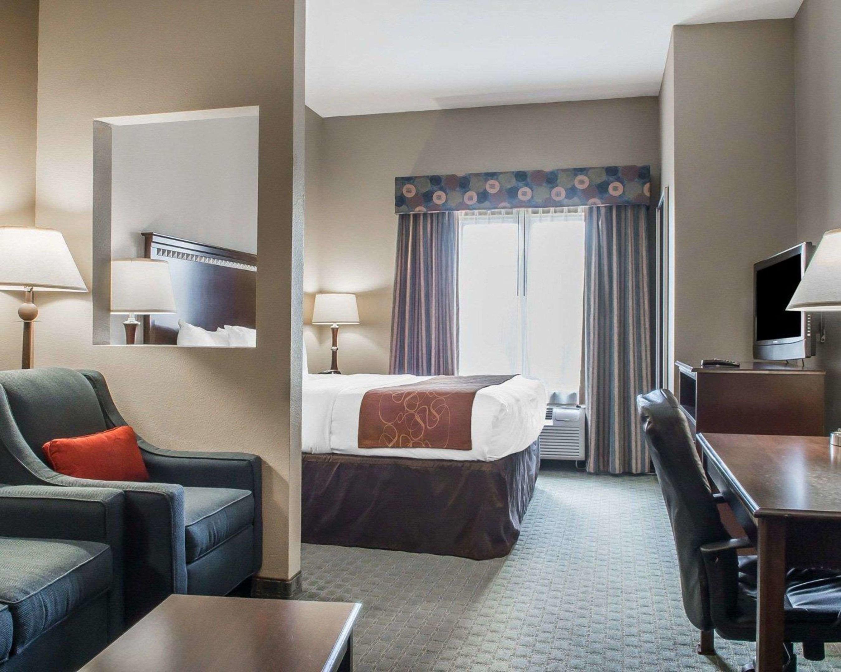 Comfort Suites Near texas A and M — photo 5