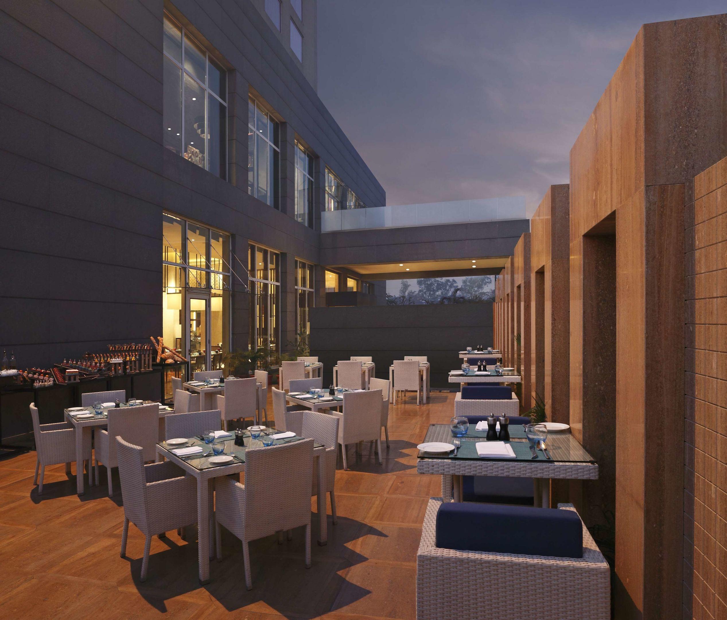 DoubleTree by Hilton Hotel Pune - Chinchwad — photo 4