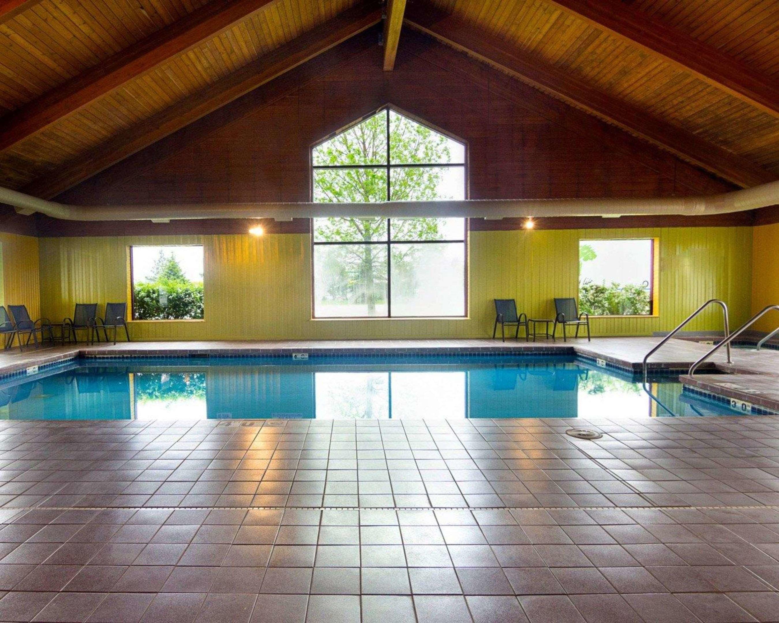 Quality Inn Sturtevant — photo 4